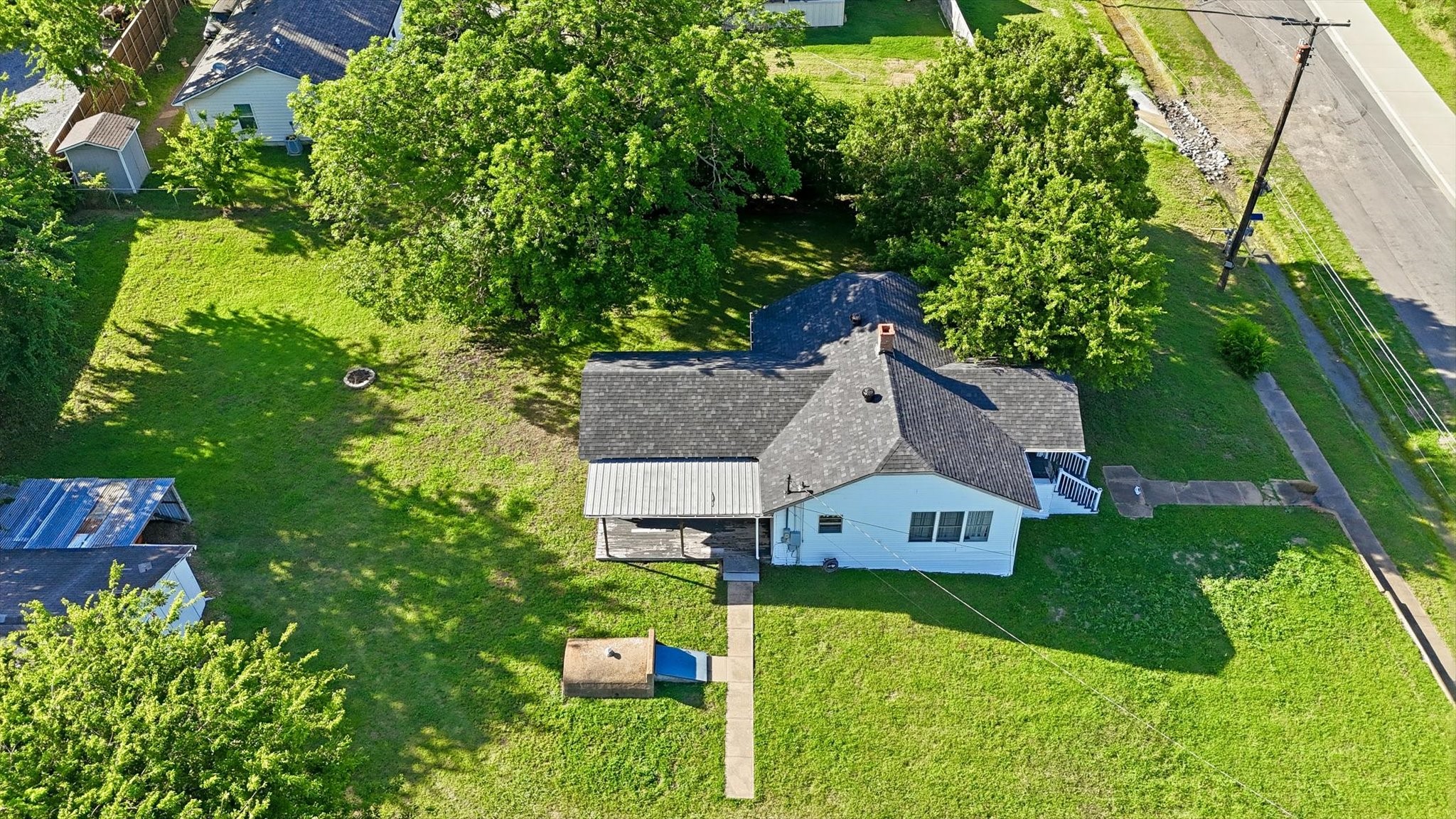 754 N Main Drive Van Alstyne TX 75495