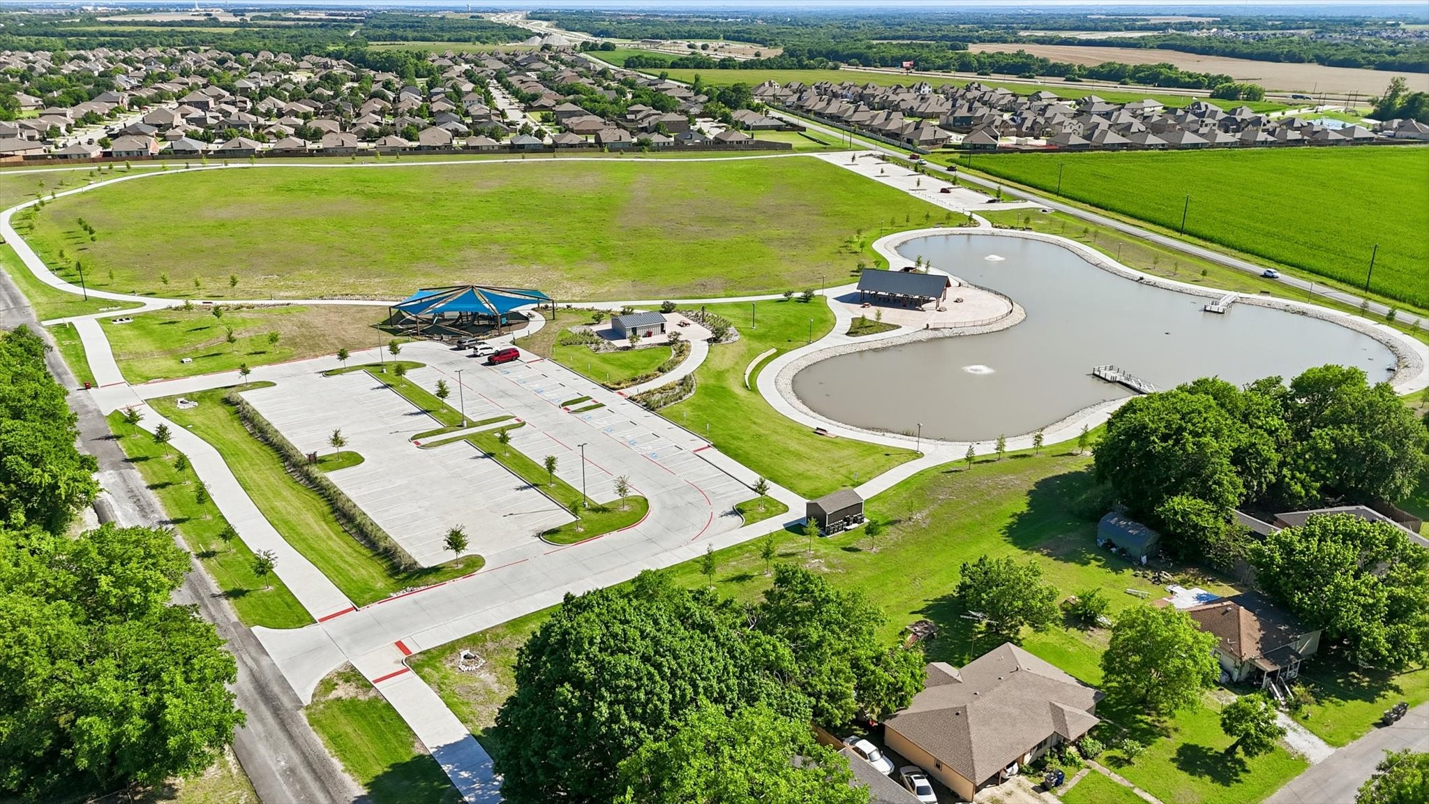 754 N Main Drive Van Alstyne TX 75495