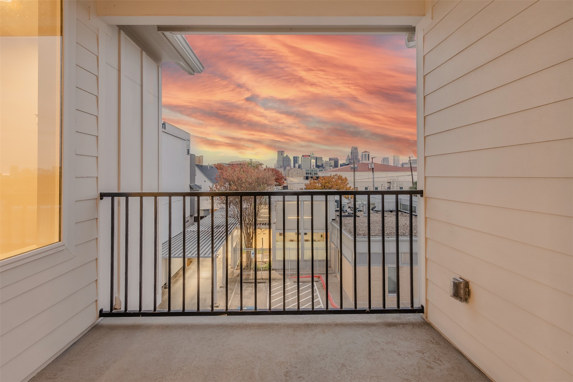 1144 Lavender Ridge Dallas TX 75204