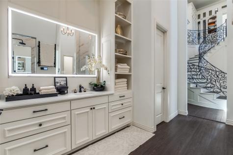 2621 Whispering Oaks Cove Cedar Hill TX 75104