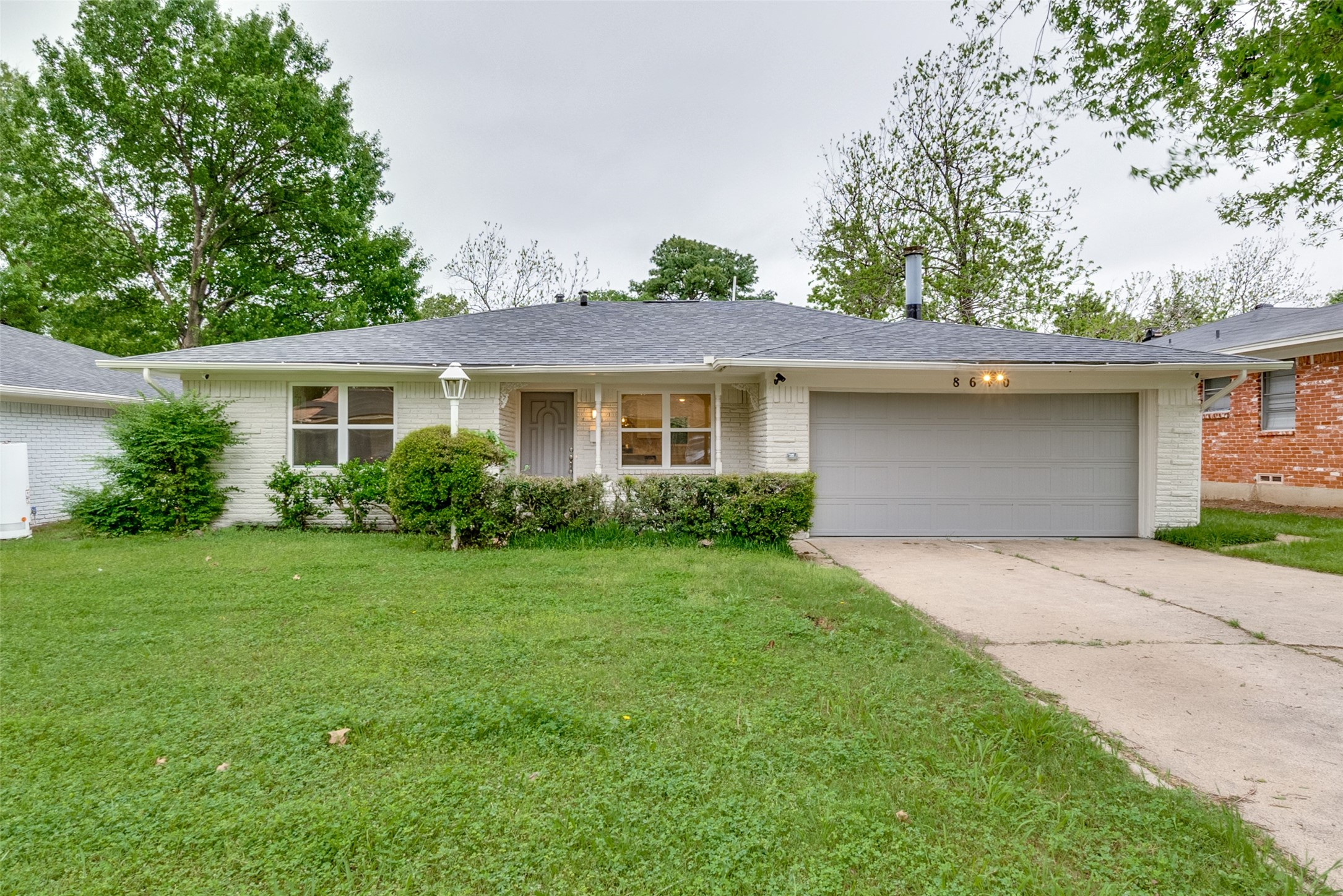 8640 Wolfwood Lane Dallas TX 75217