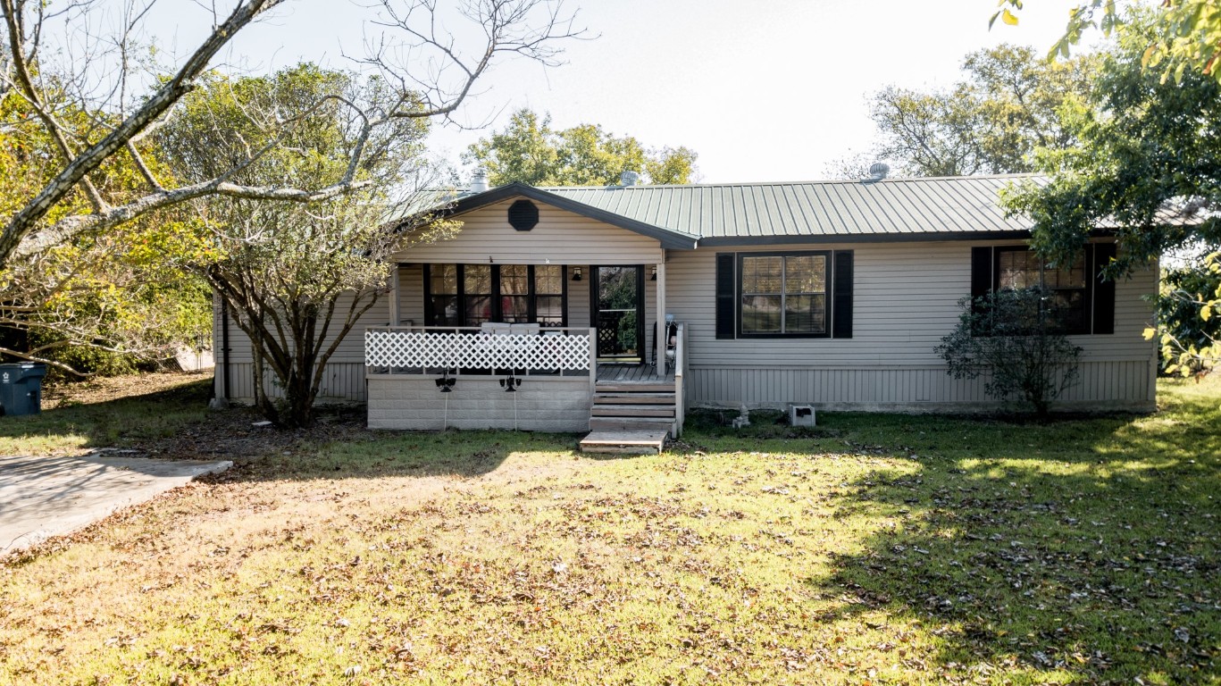 1515 S Patterson Street Campbell TX 75422