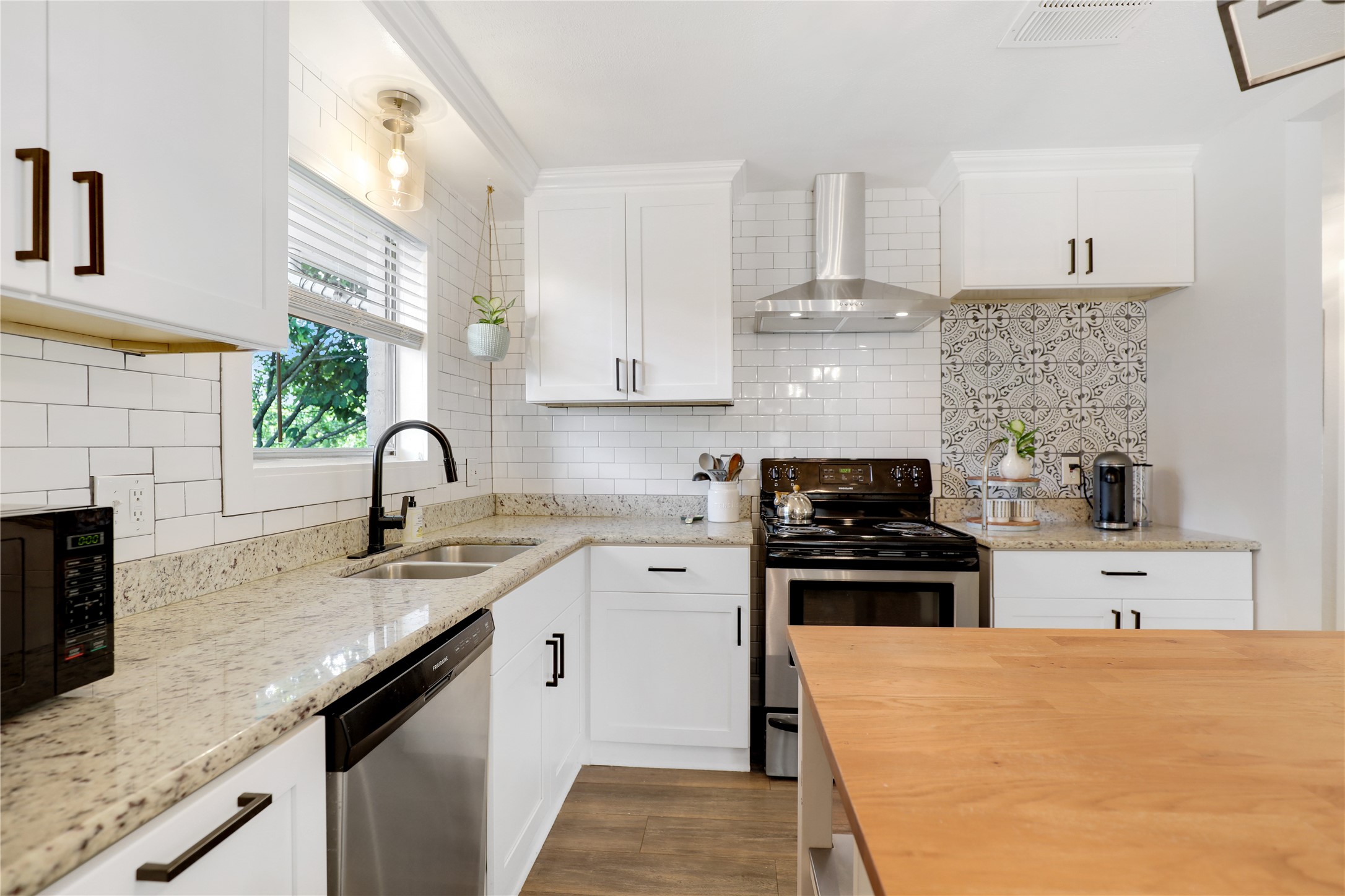 222 Ross Avenue Denison TX 75020