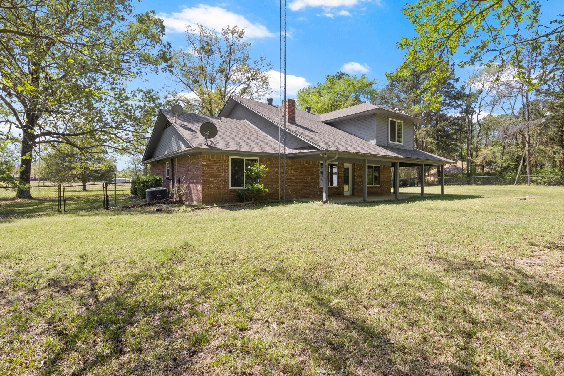 366 County Road 1740 Mt Pleasant TX 75455