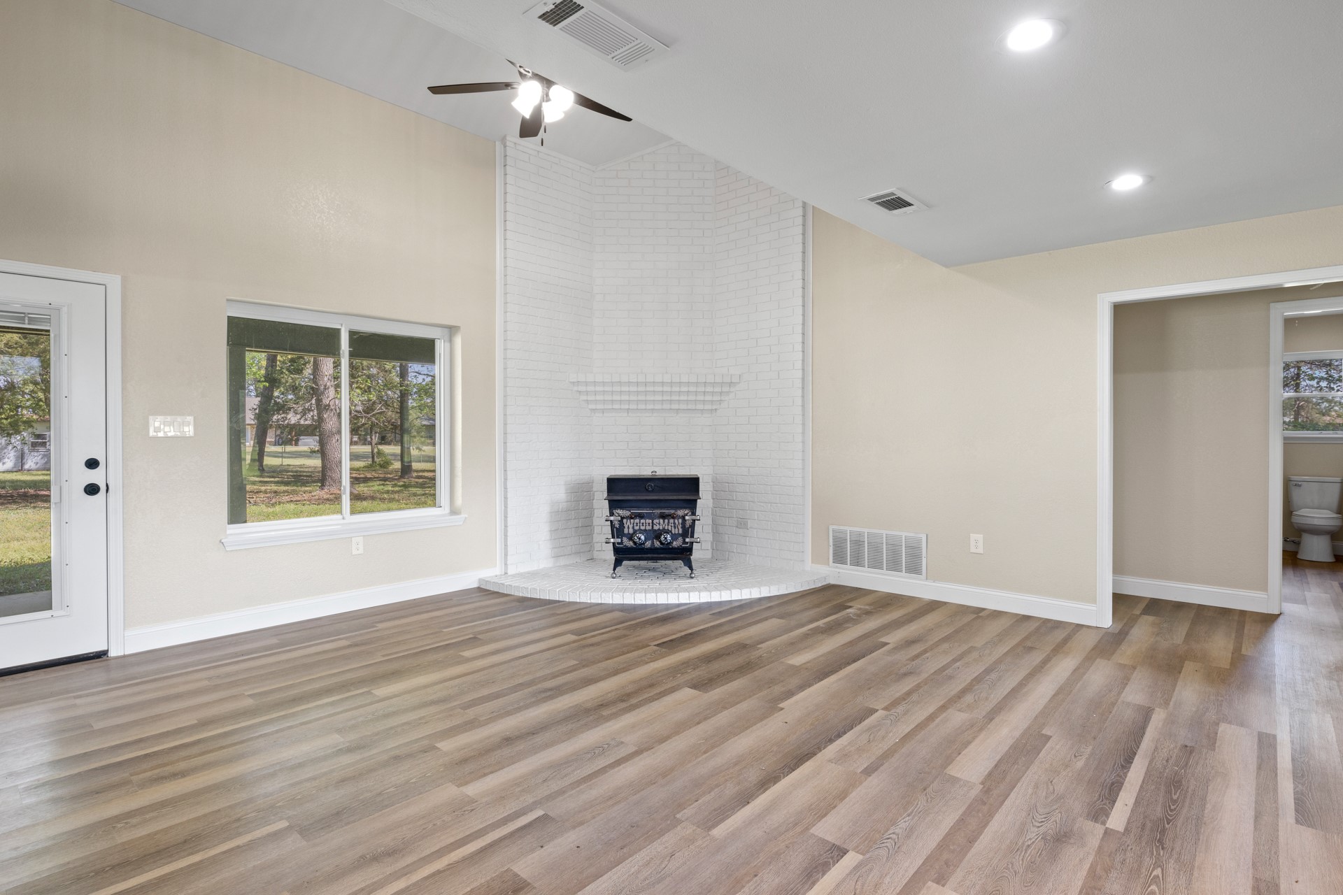 366 County Road 1740 Mt Pleasant TX 75455