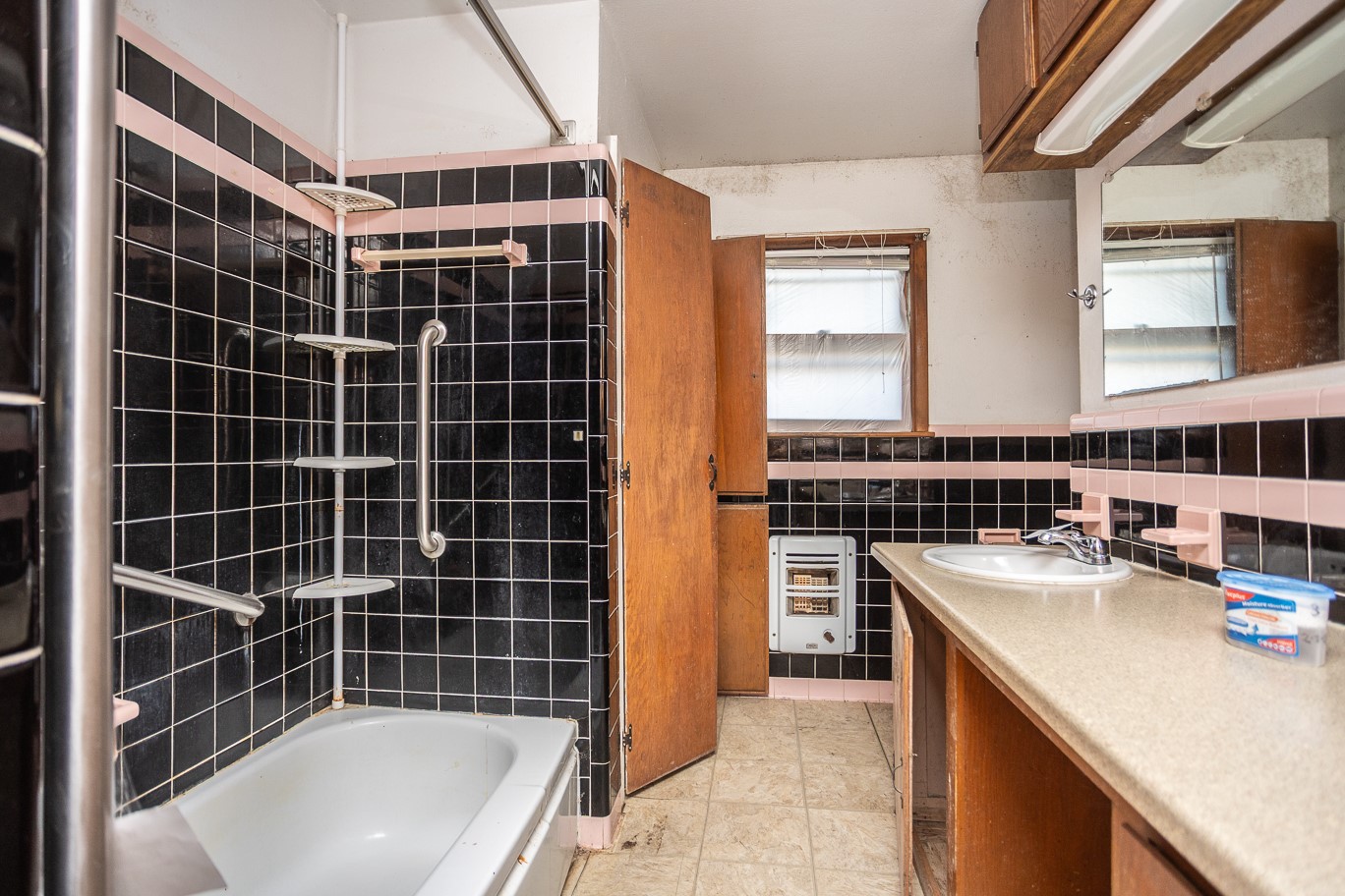 1414 Rice Avenue Gainesville TX 76240