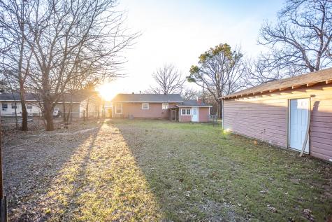 1414 Rice Avenue Gainesville TX 76240