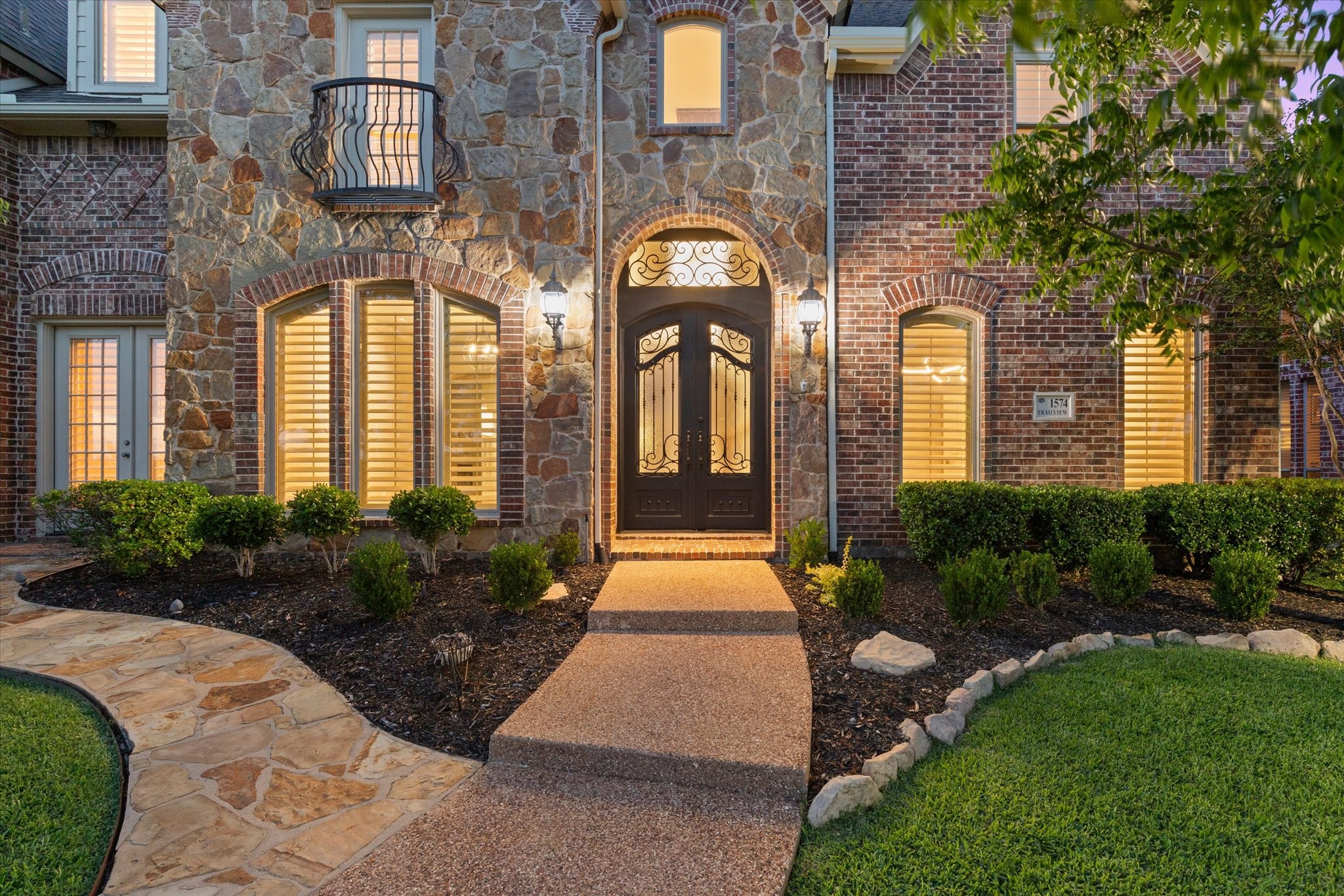 1574 Trail View Lane Frisco TX 75034