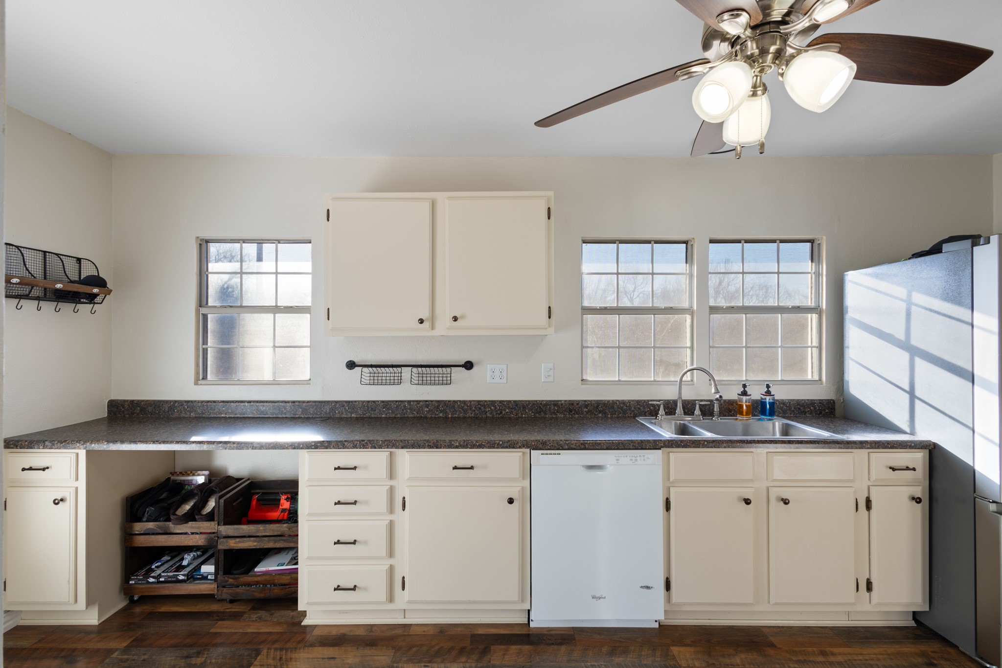 305 Cheyenne Drive Runaway Bay TX 76426