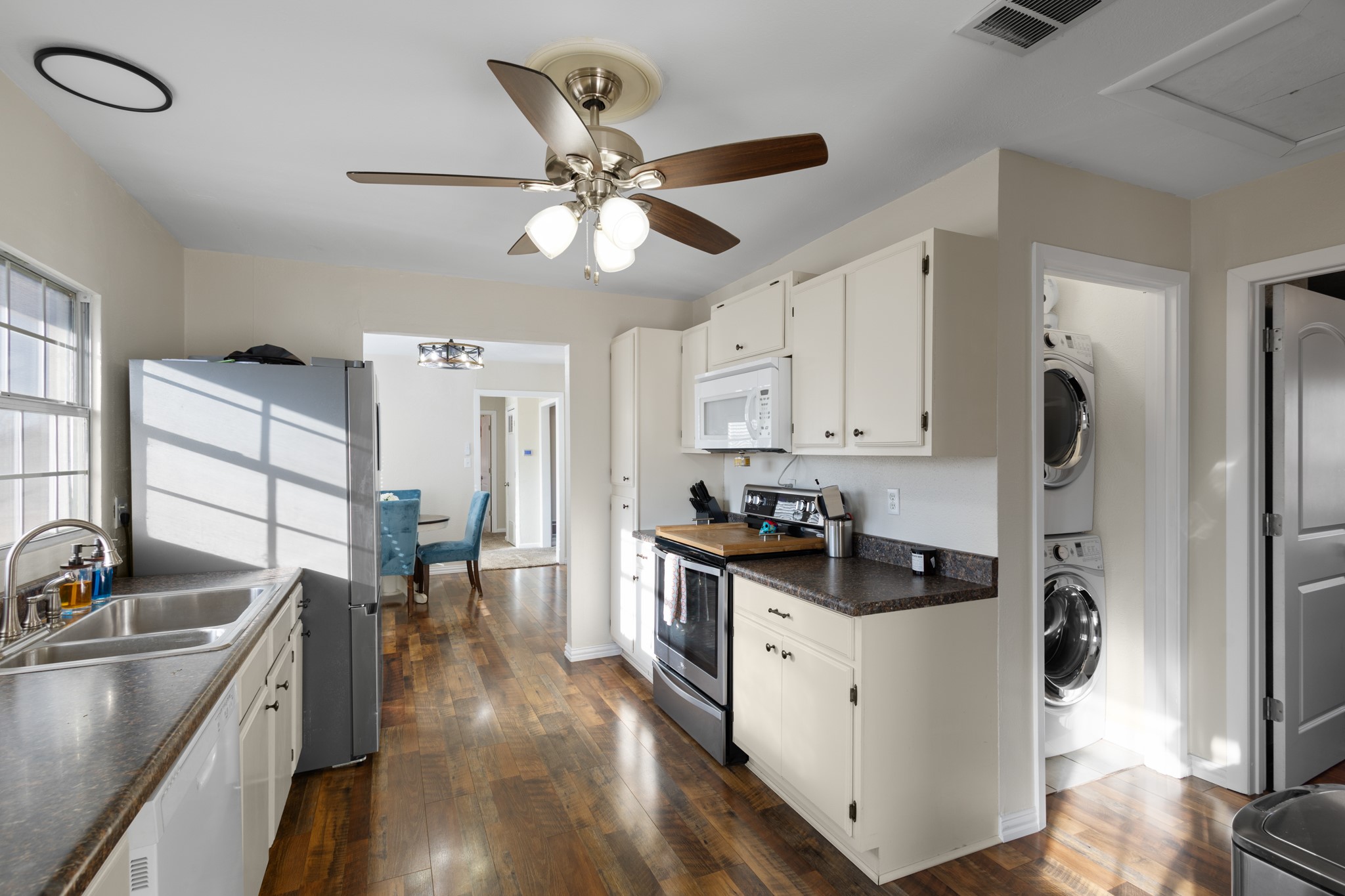 305 Cheyenne Drive Runaway Bay TX 76426