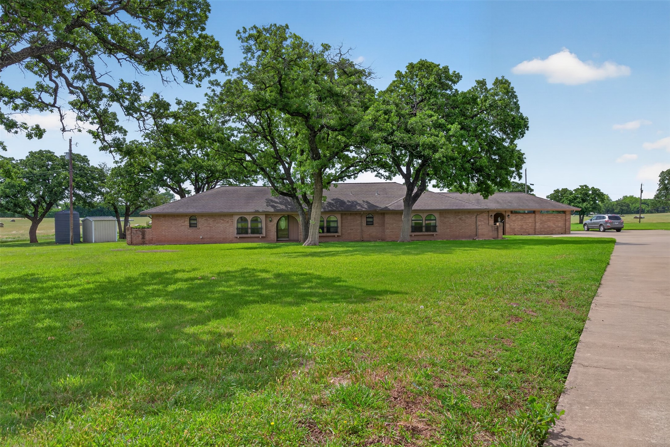 5309 Burleson Oaks Drive Burleson TX 76028