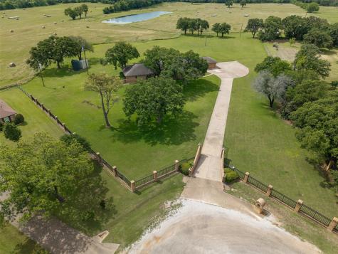 5309 Burleson Oaks Drive Burleson TX 76028