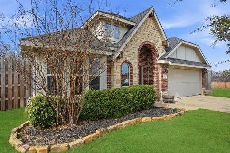 803 Lakeview Drive Alvarado TX 76009