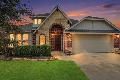 803 Lakeview Drive Alvarado TX 76009