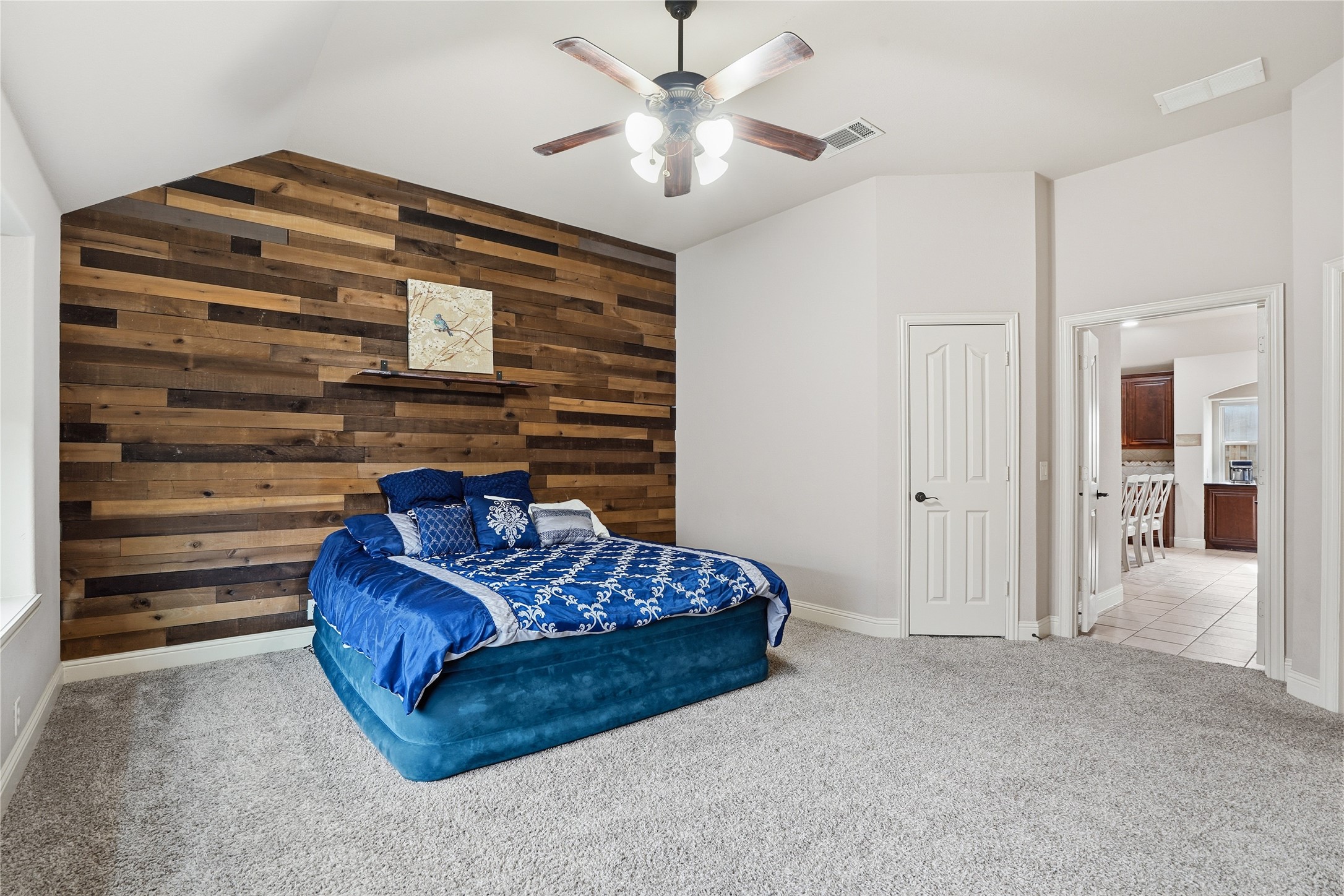 803 Lakeview Drive Alvarado TX 76009