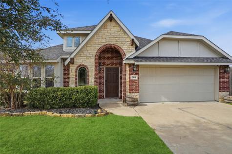 803 Lakeview Drive Alvarado TX 76009