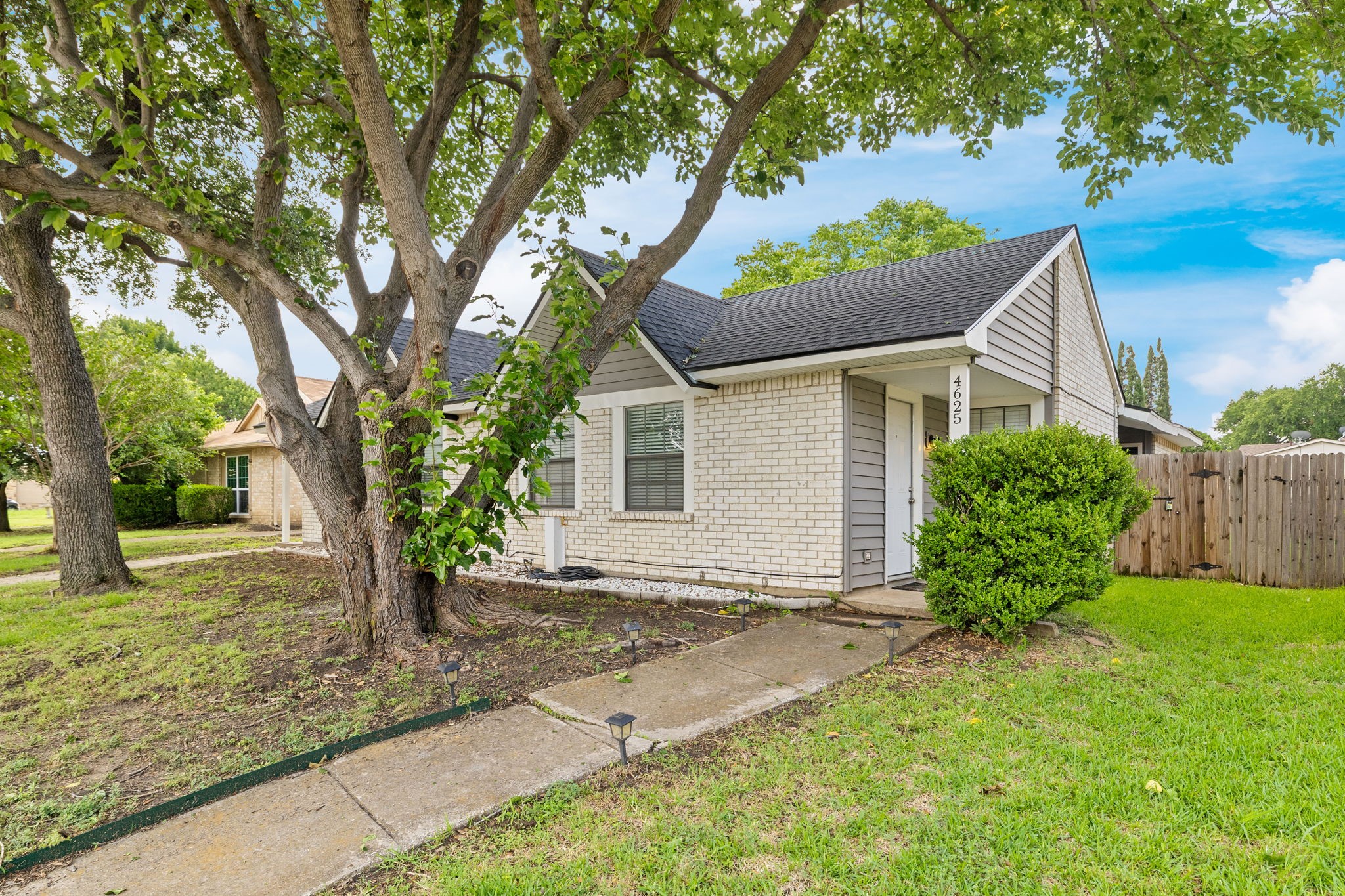 4625 Chapman Street The Colony TX 75056