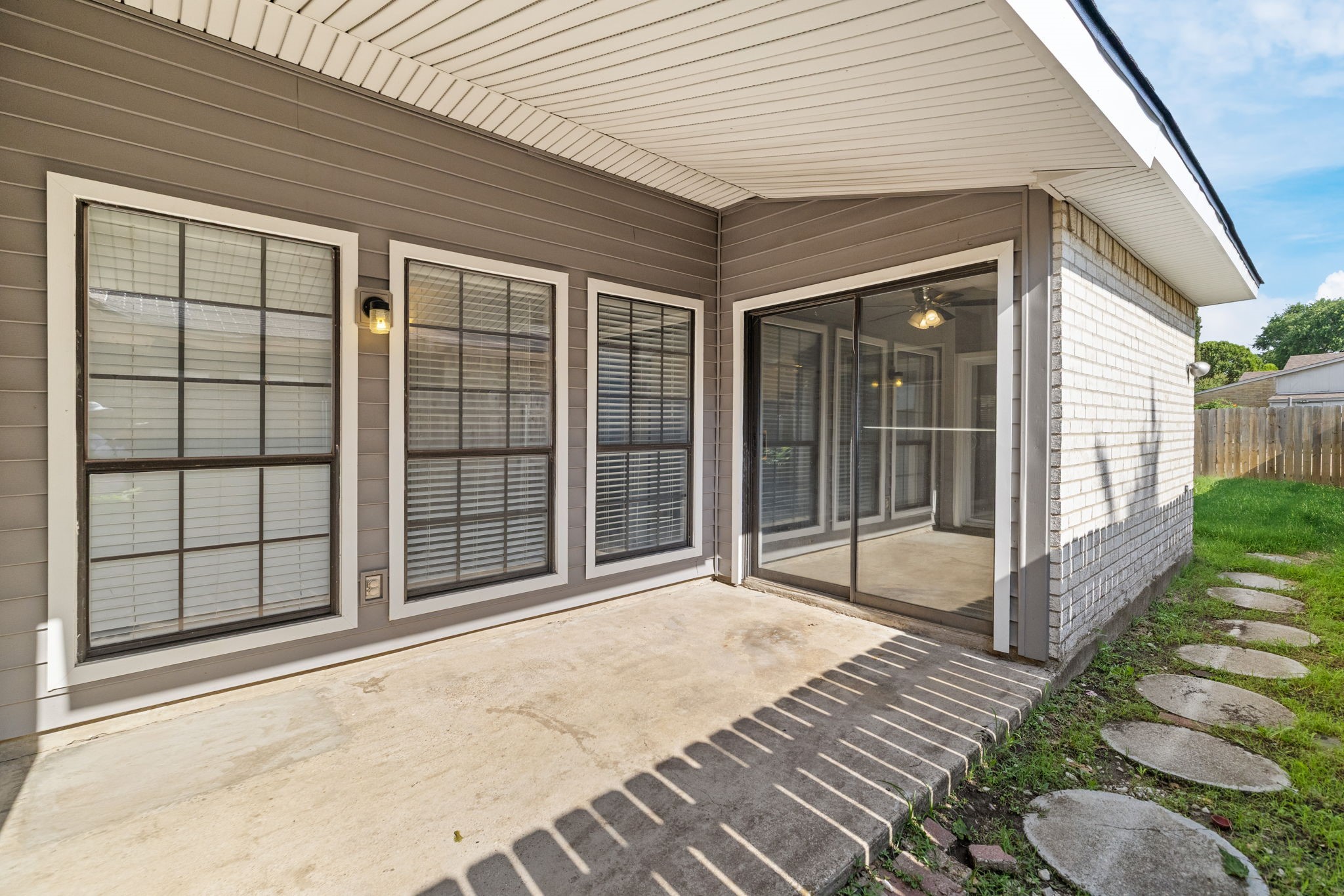 4625 Chapman Street The Colony TX 75056