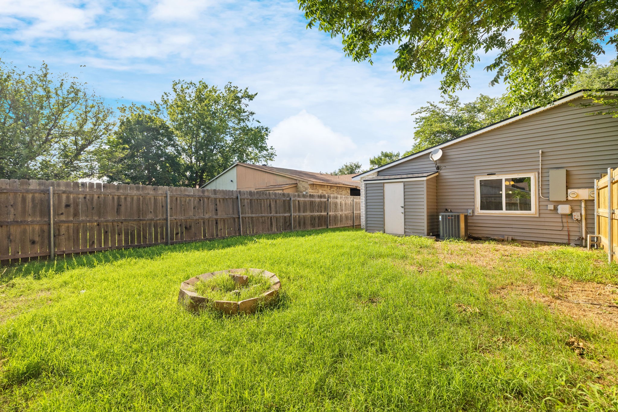 4625 Chapman Street The Colony TX 75056