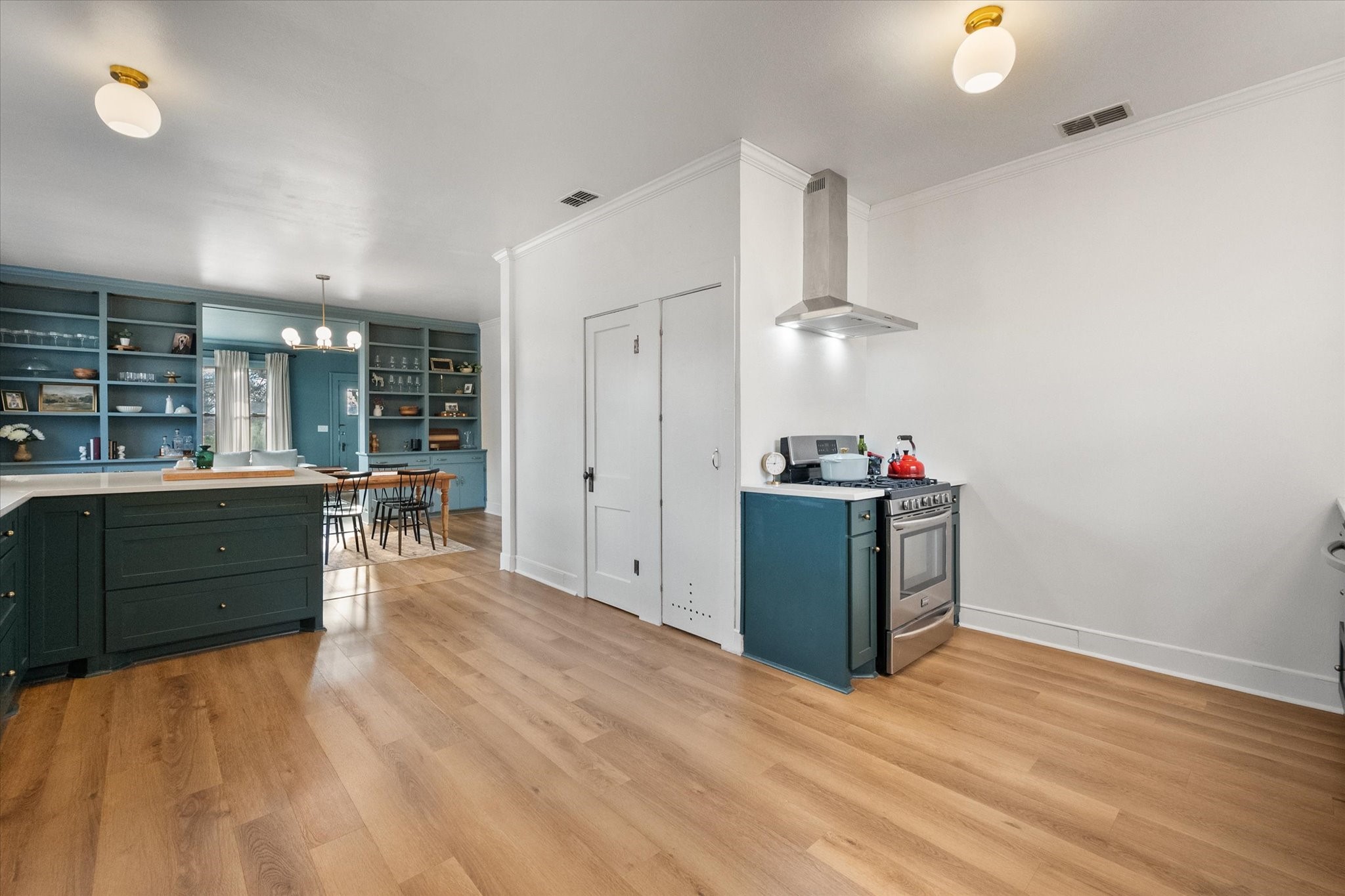 205 Cynisca Street Waxahachie TX 75165