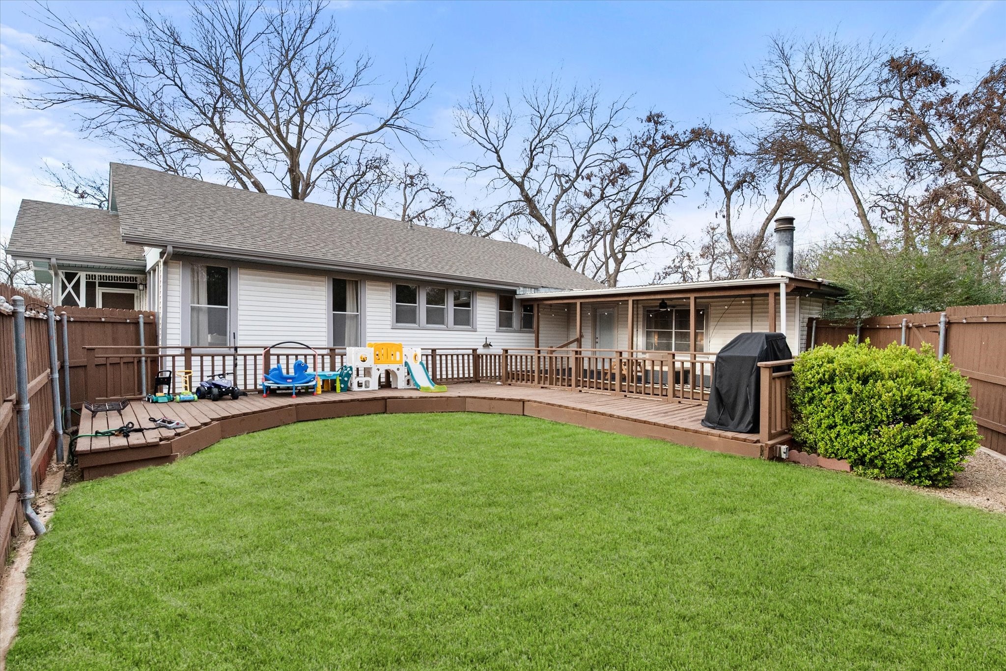205 Cynisca Street Waxahachie TX 75165