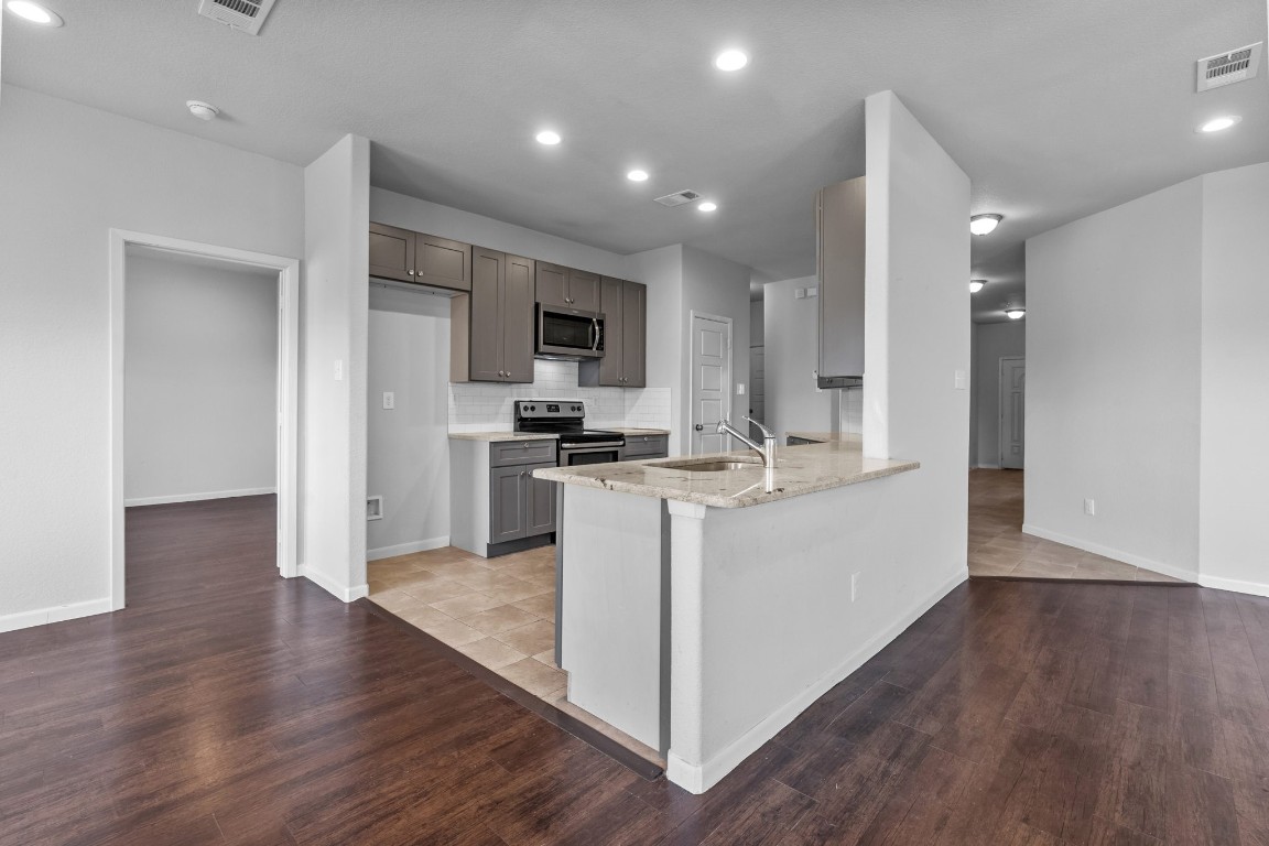 3102 Landrum Lakes Court Dallas TX 75212