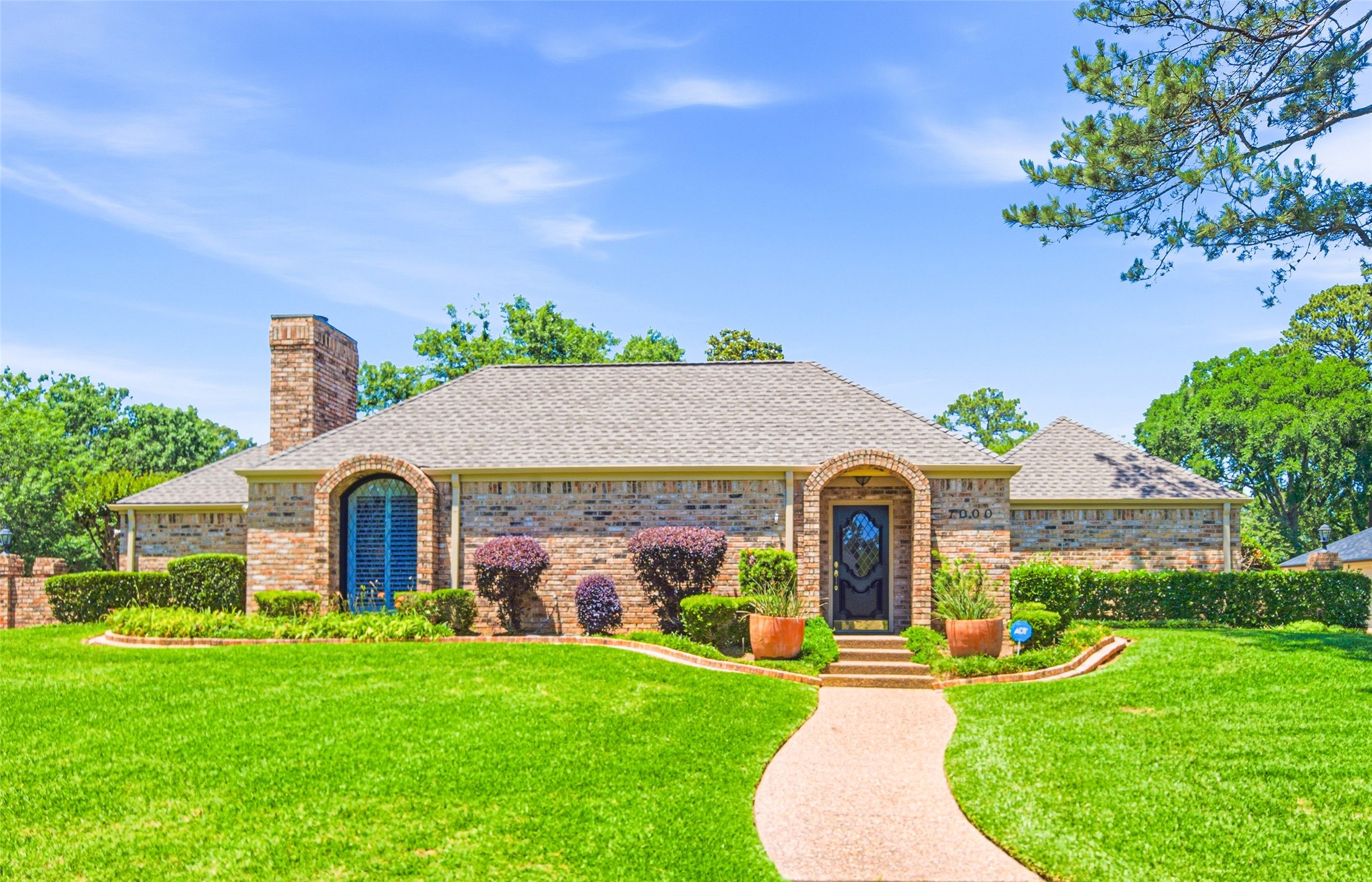 7000 Hollytree Circle Tyler TX 75703