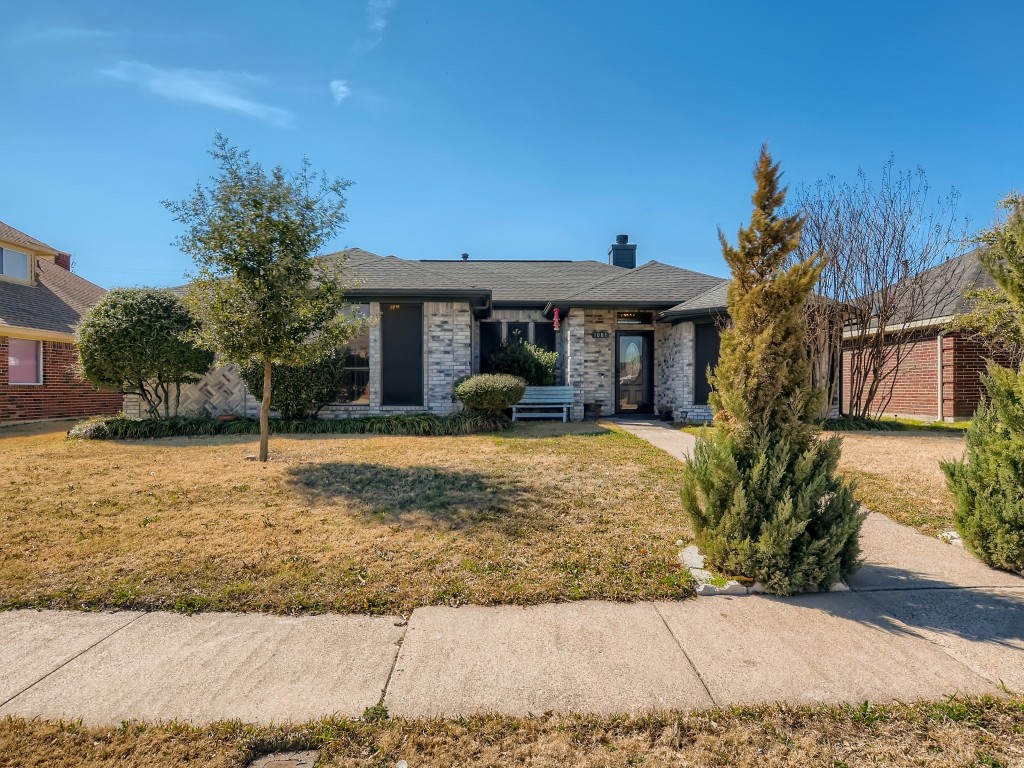 1001 Schrade Trail Mesquite TX 75181