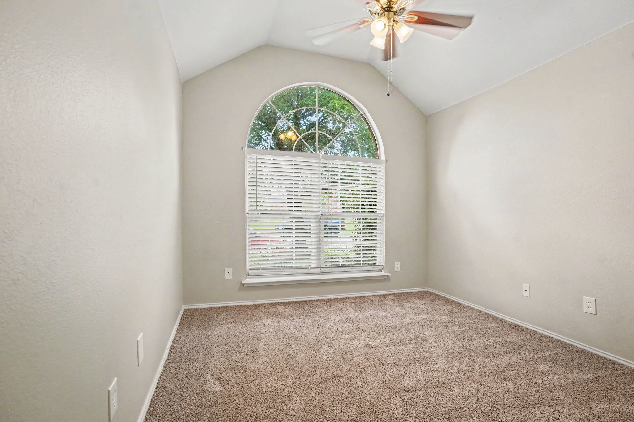 8725 Creede Trail Fort Worth TX 76118