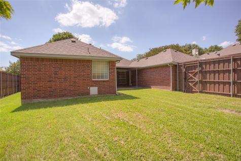 10700 Briar Brook Lane Frisco TX 75033