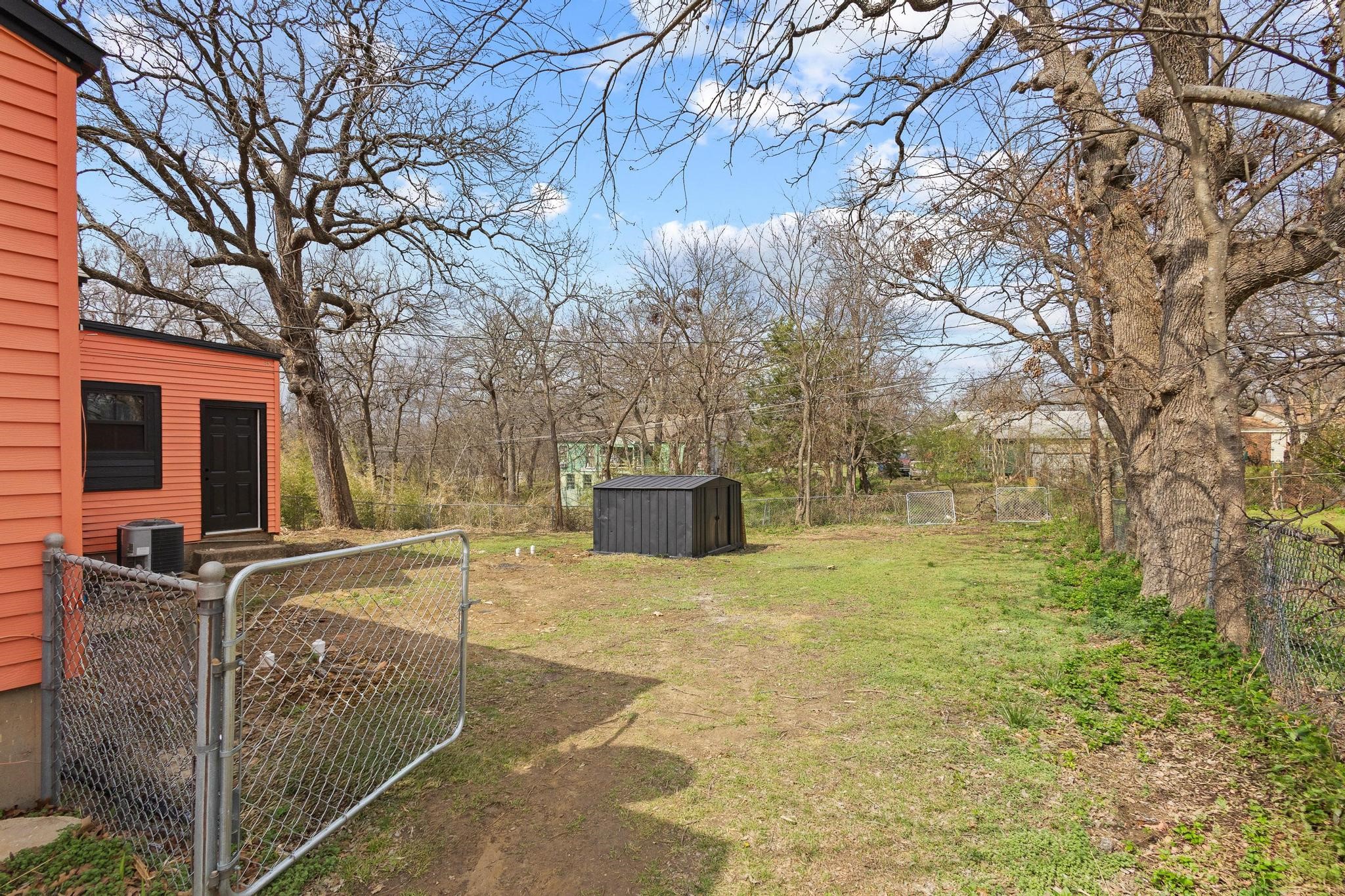 43 Vaughn Drive Denison TX 75020