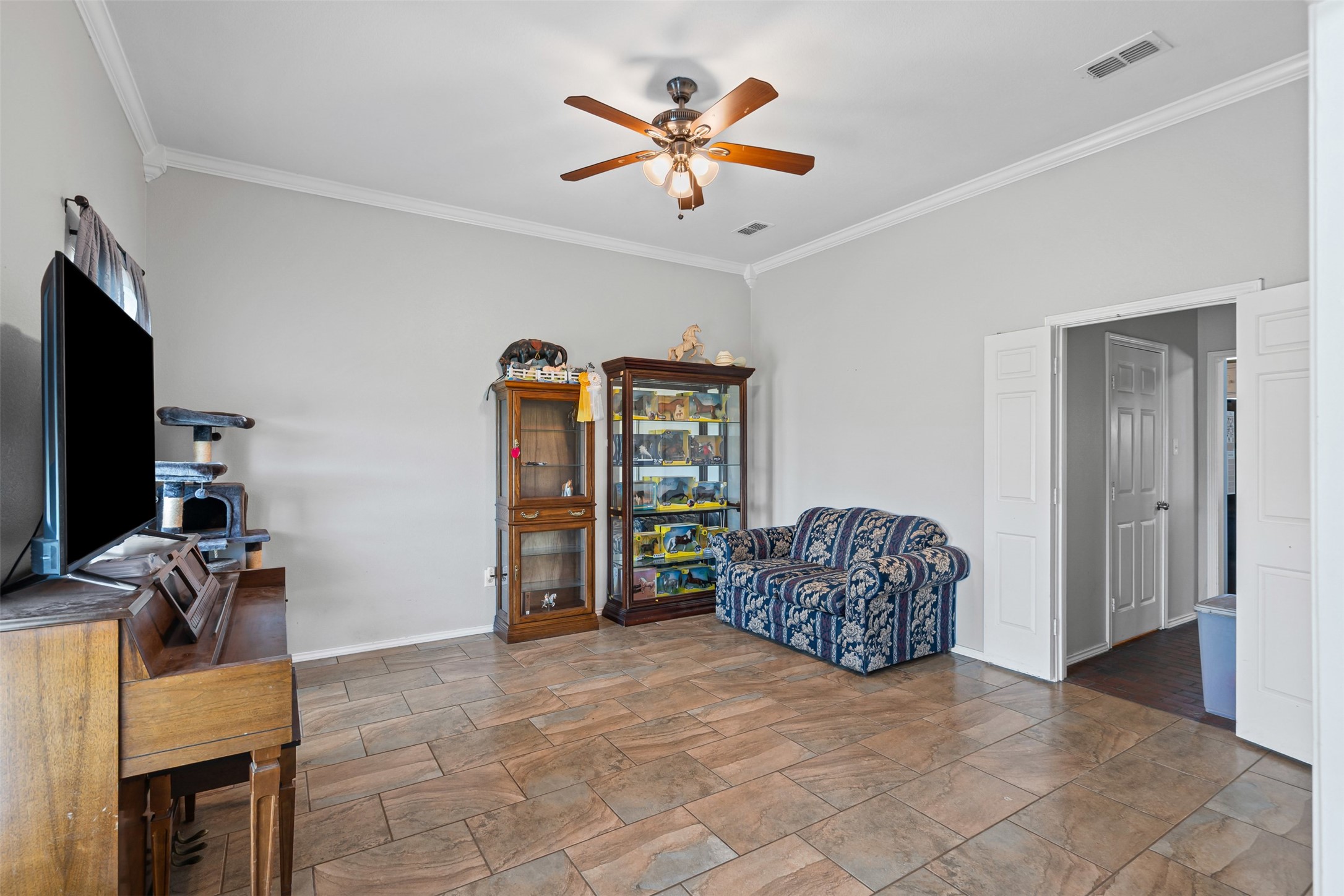 105 Country Green Court Weatherford TX 76087