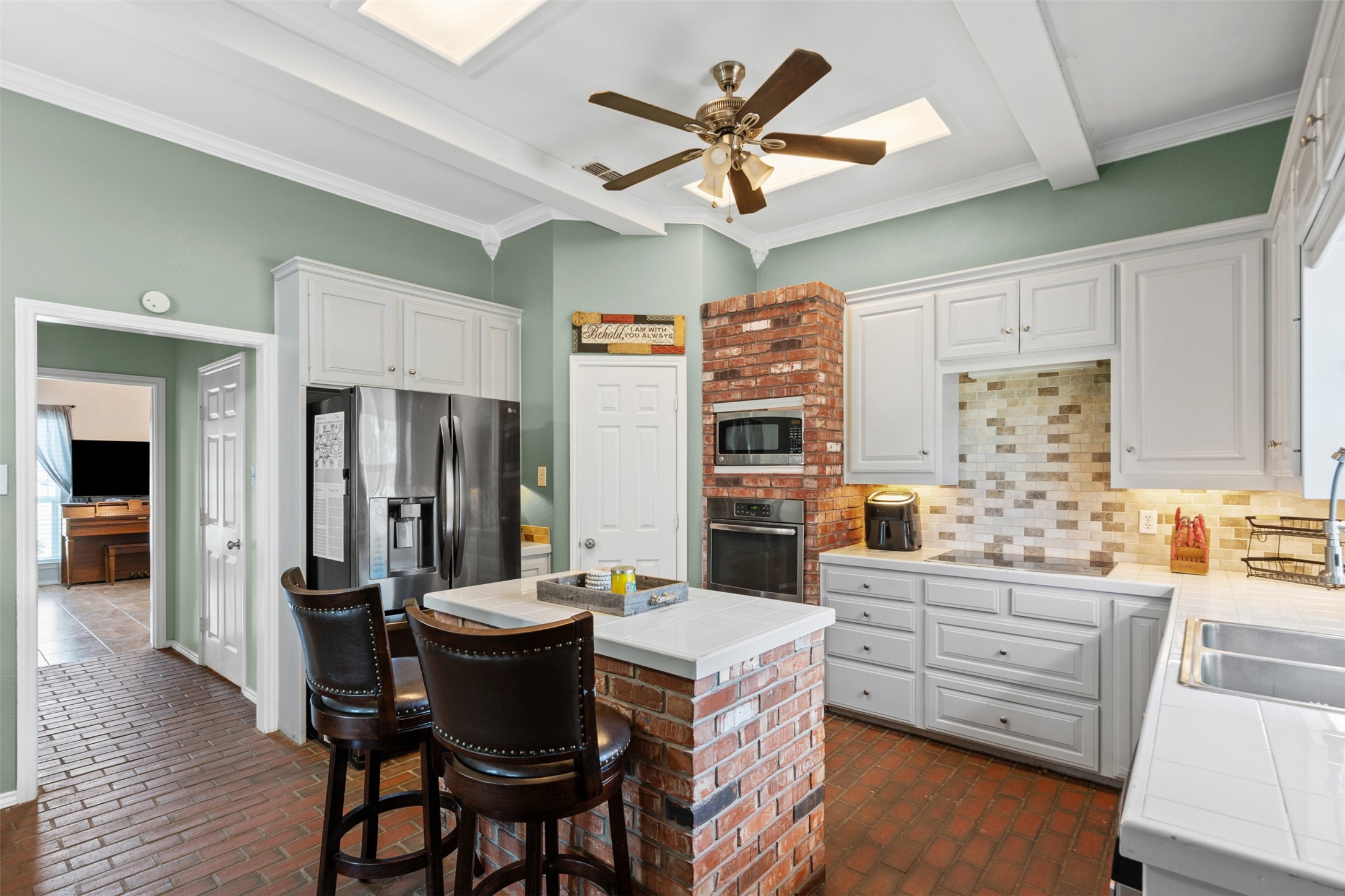 105 Country Green Court Weatherford TX 76087