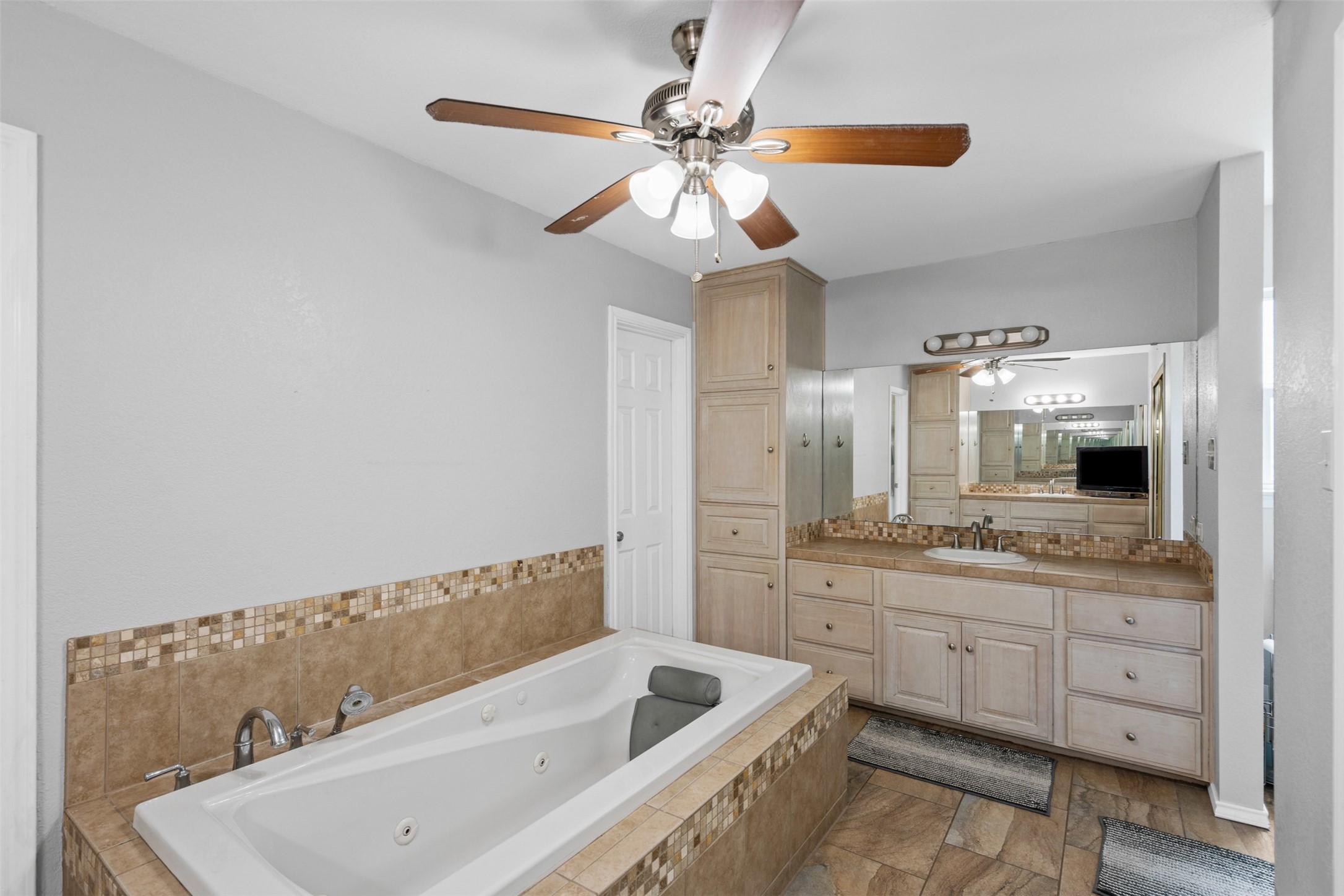 105 Country Green Court Weatherford TX 76087