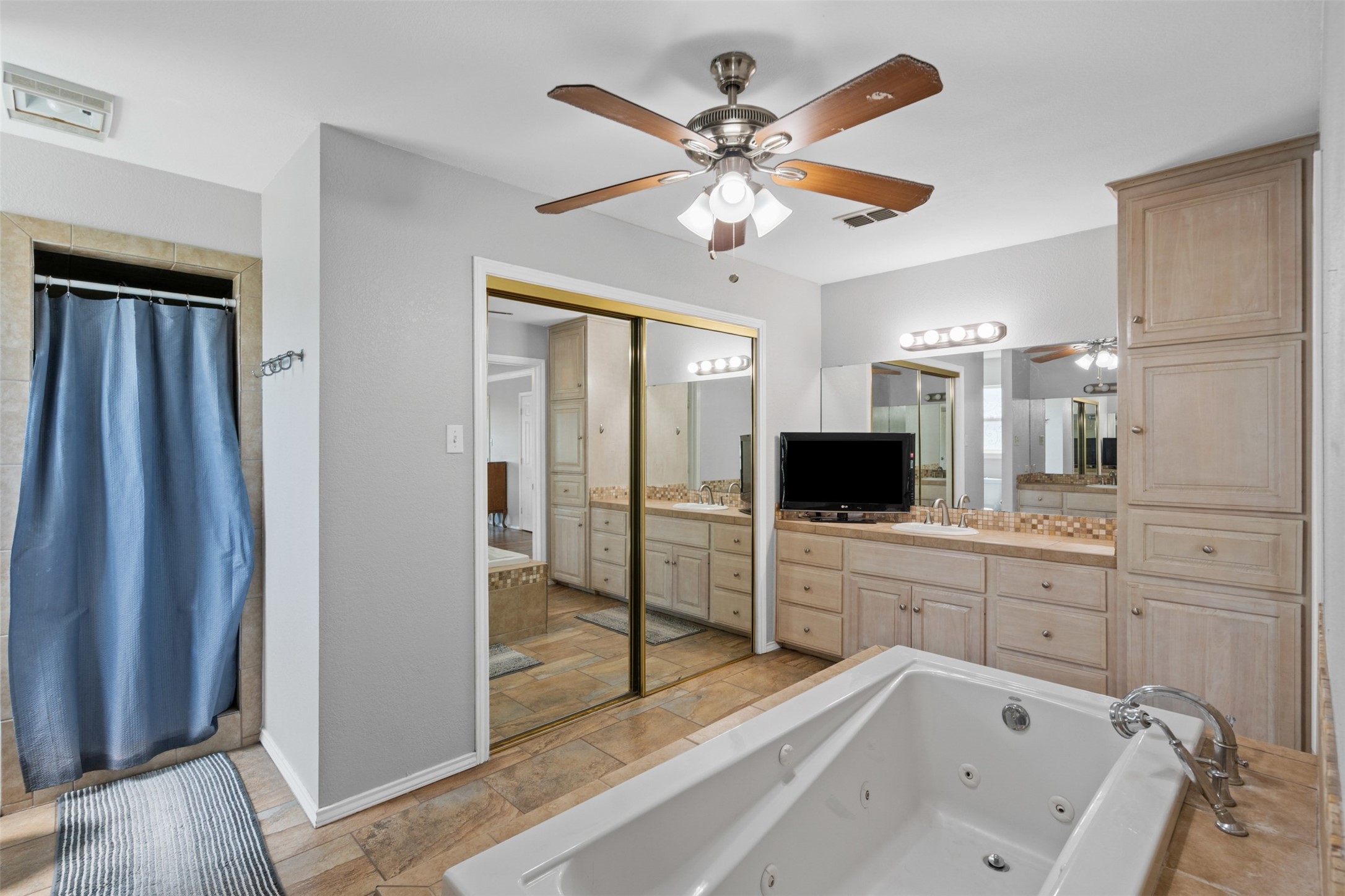 105 Country Green Court Weatherford TX 76087