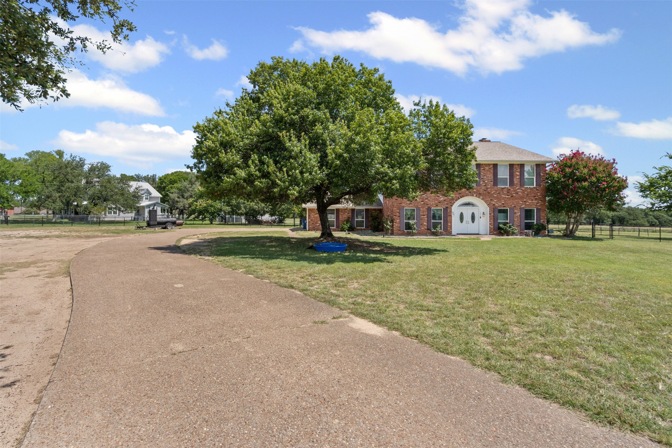 105 Country Green Court Weatherford TX 76087