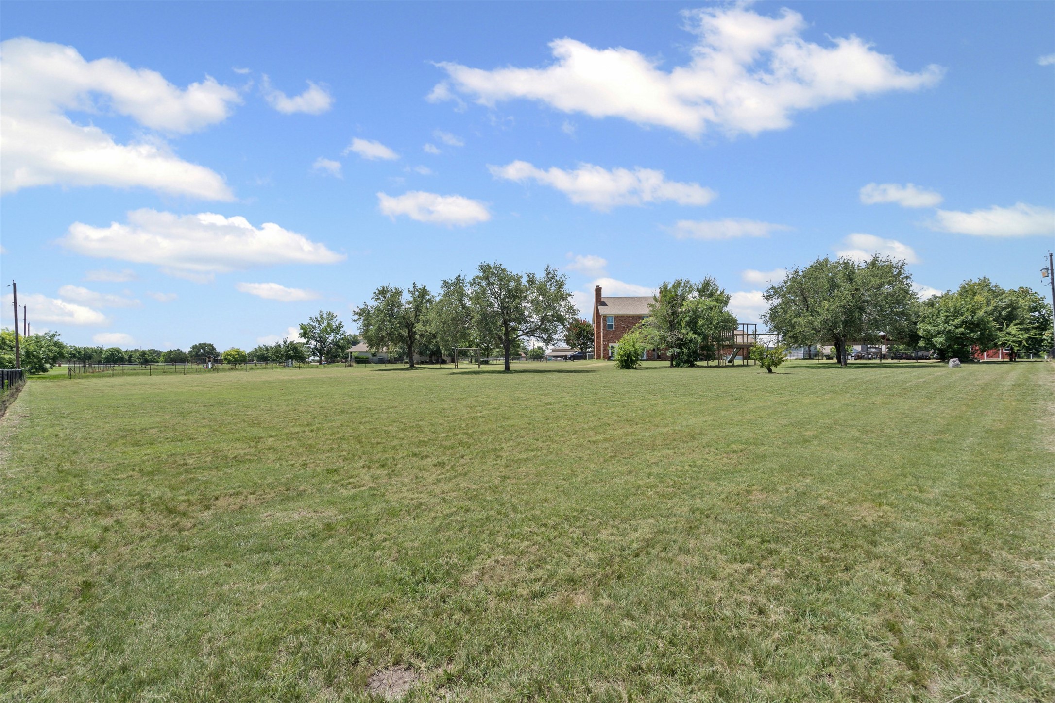 105 Country Green Court Weatherford TX 76087