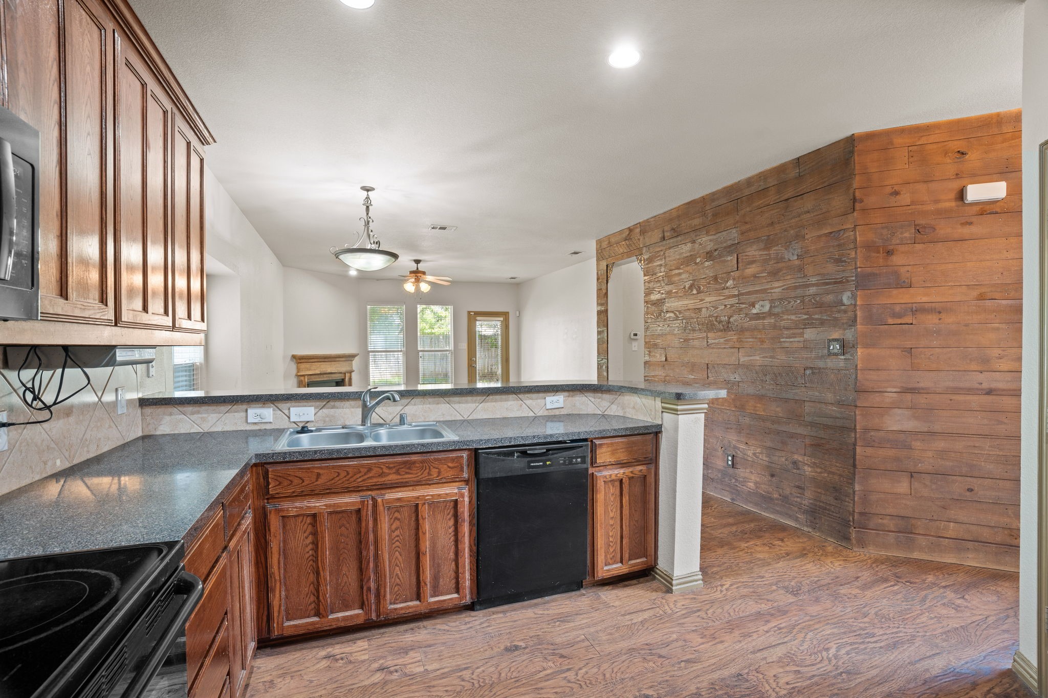 1908 Hopkins Drive Mckinney TX 75072