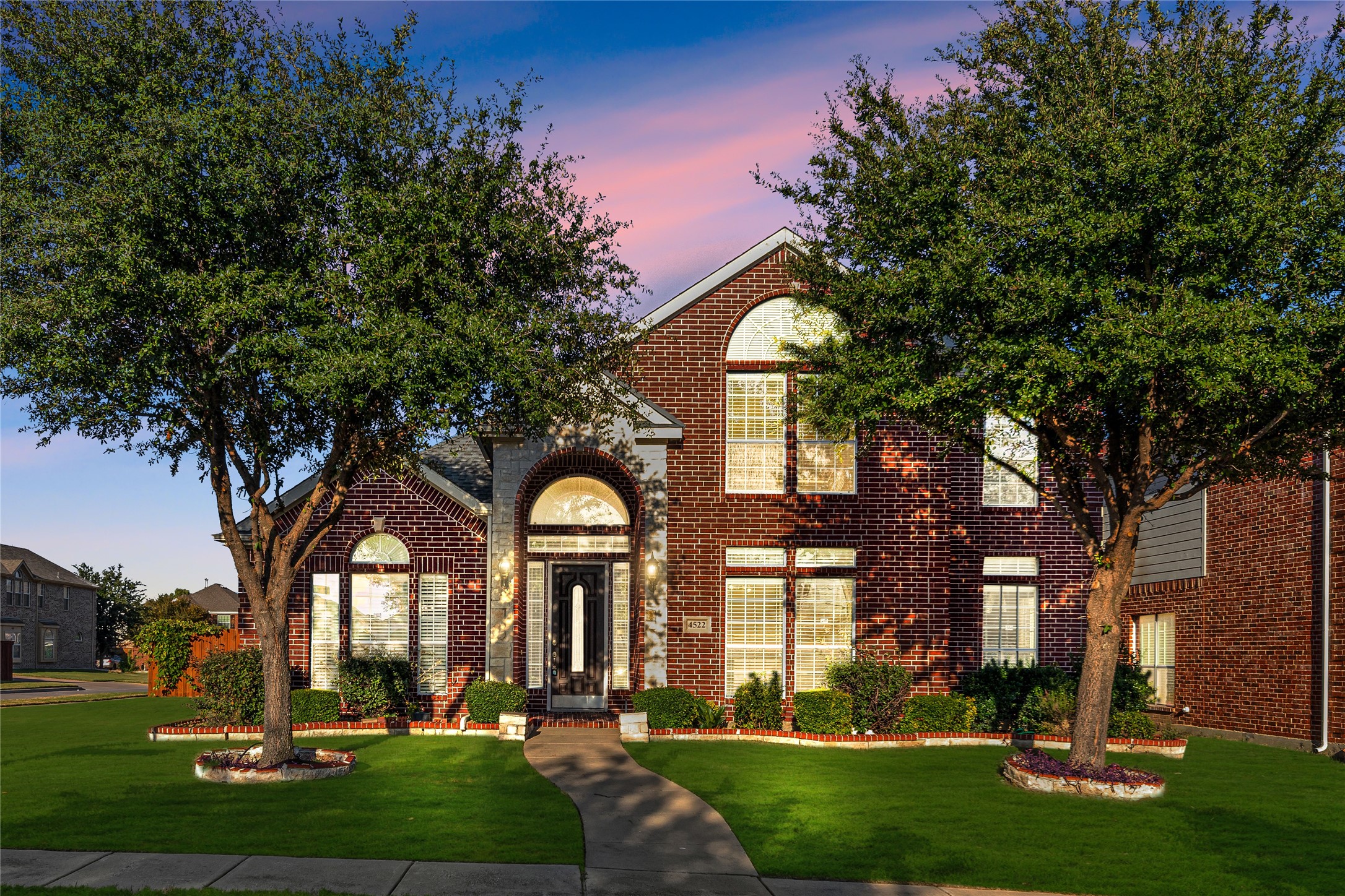4522 Warbler Lane Garland TX 75043