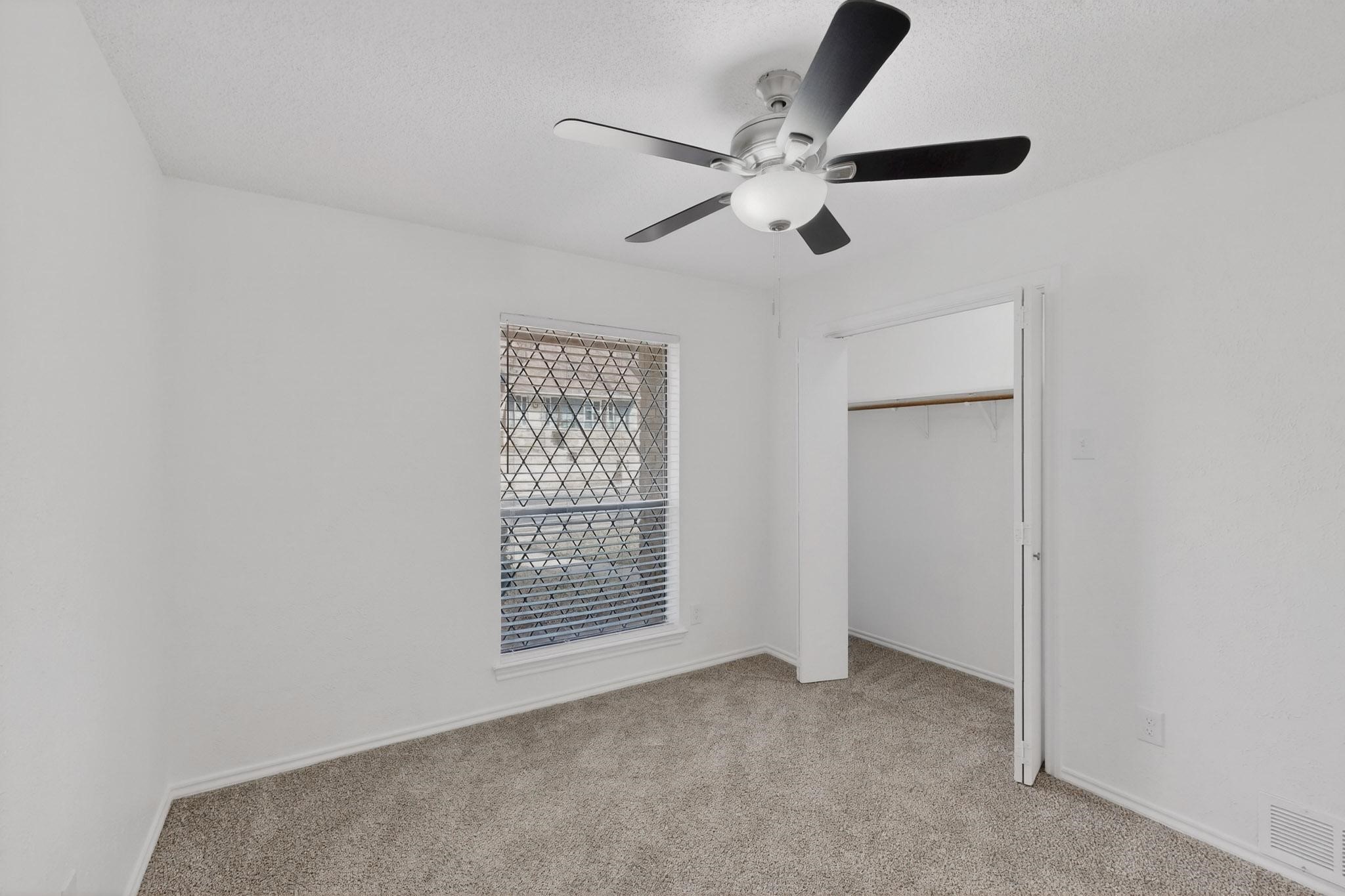 2712 Lincoln Drive Arlington TX 76006