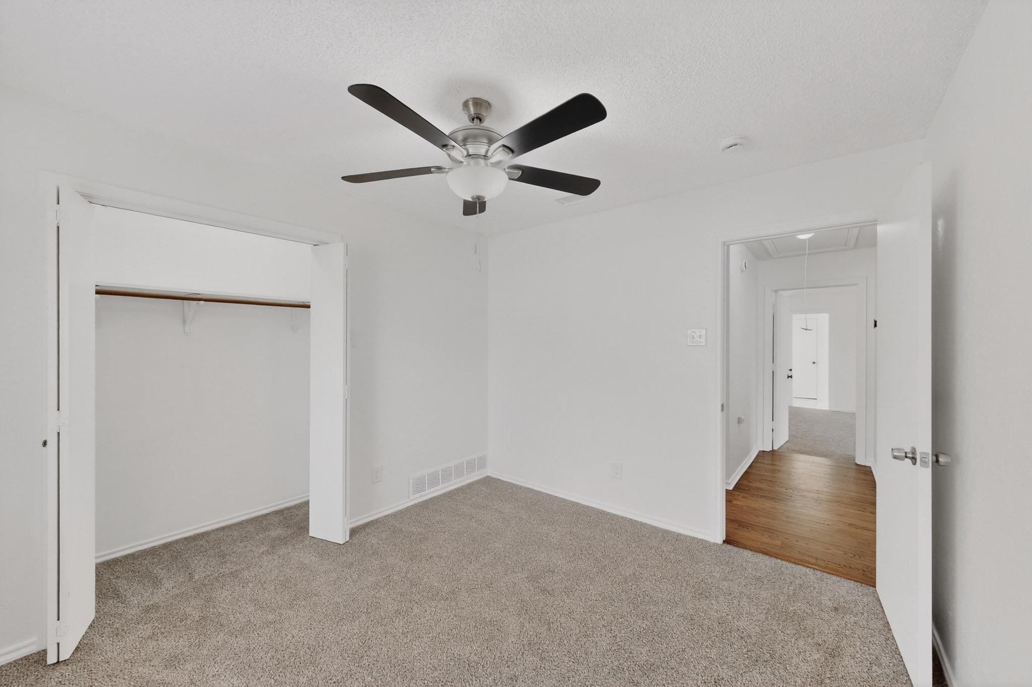 2712 Lincoln Drive Arlington TX 76006