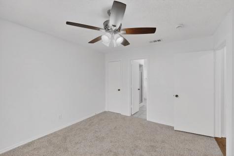 2712 Lincoln Drive Arlington TX 76006