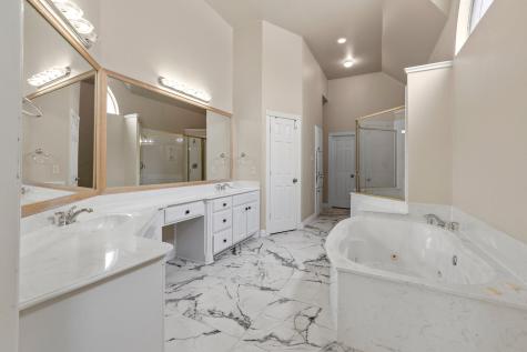 2308 Megan Way Arlington TX 76016