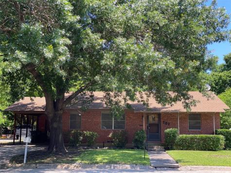 207 W Garnett Street Gainesville TX 76240