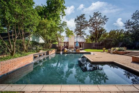 1501 Verano Drive Dallas TX 75218