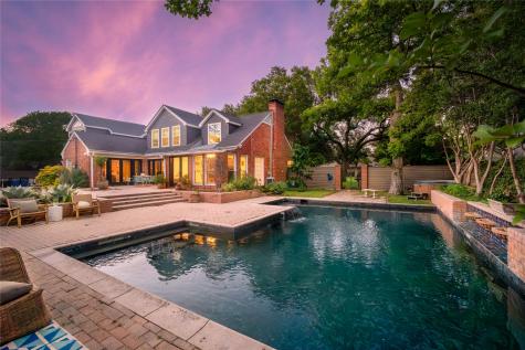 1501 Verano Drive Dallas TX 75218