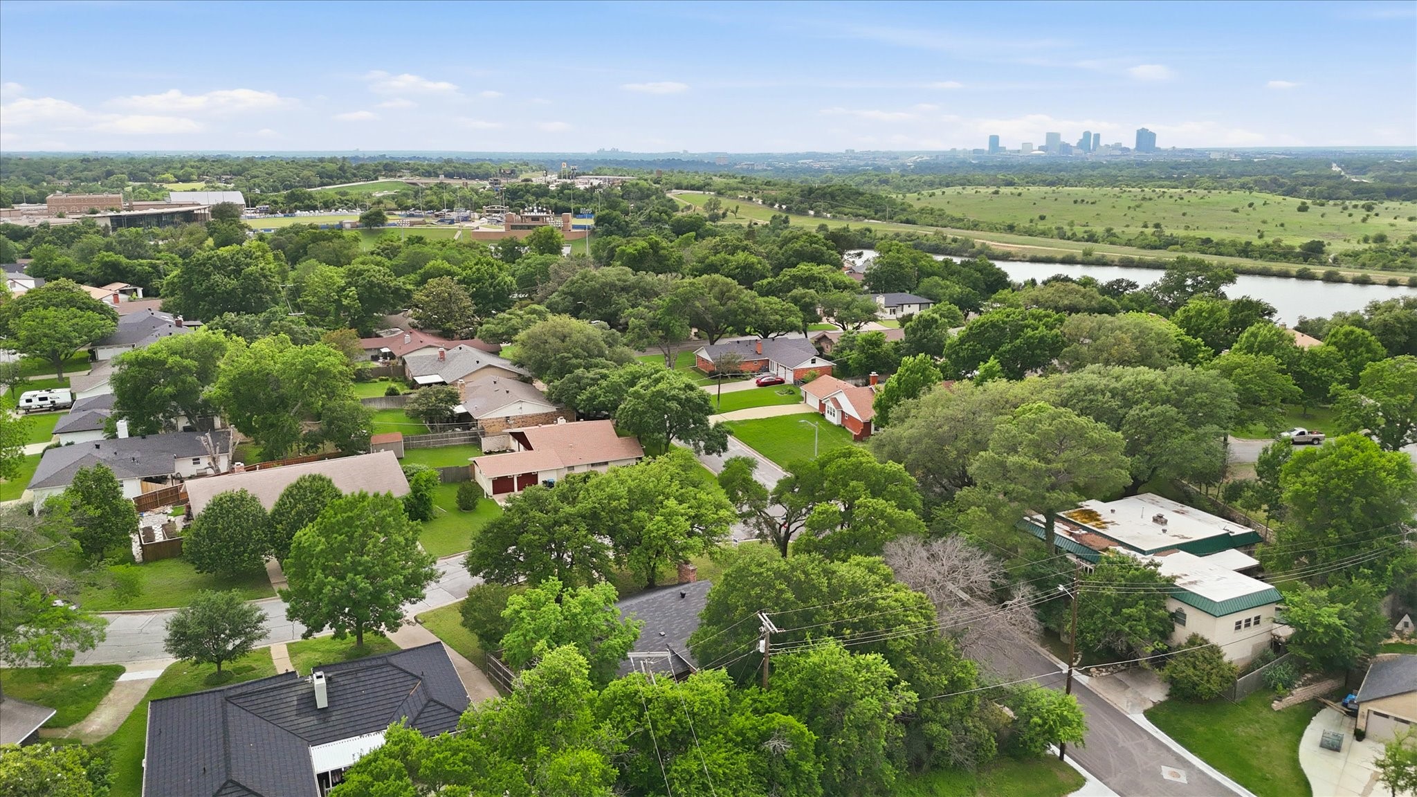 701 Raintree Road Fort Worth TX 76103