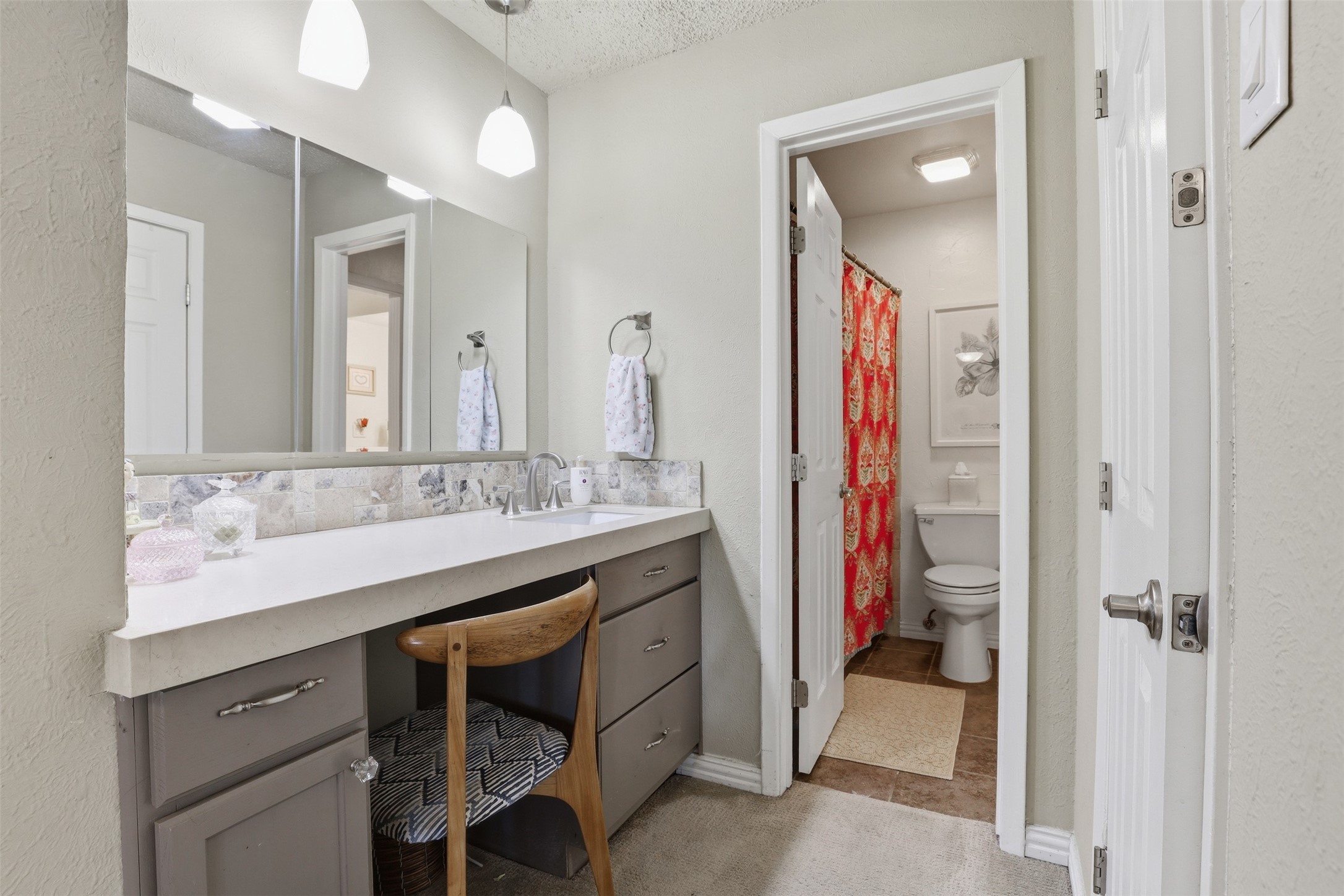 1605 Celeste Court Arlington TX 76012