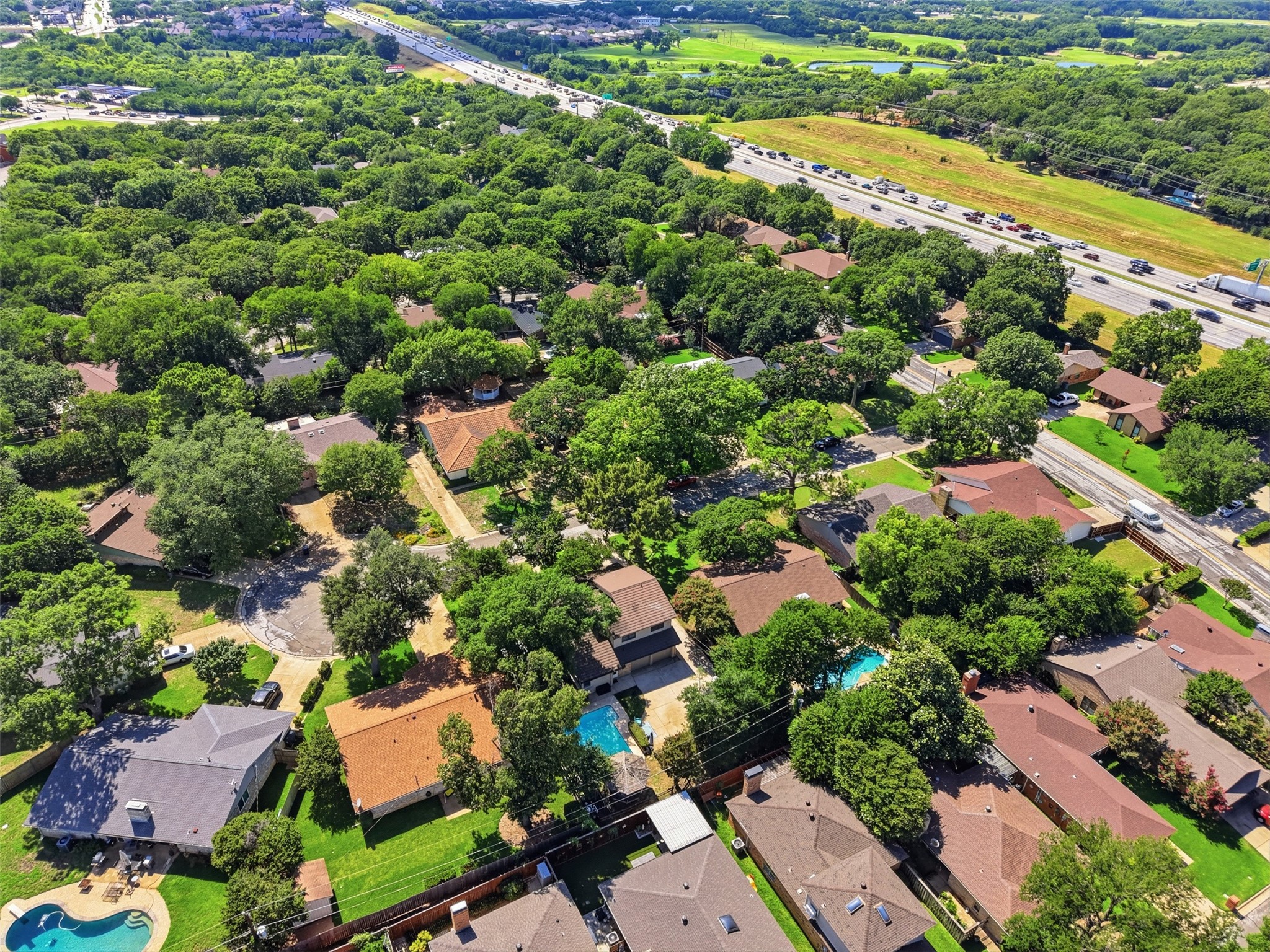 1605 Celeste Court Arlington TX 76012