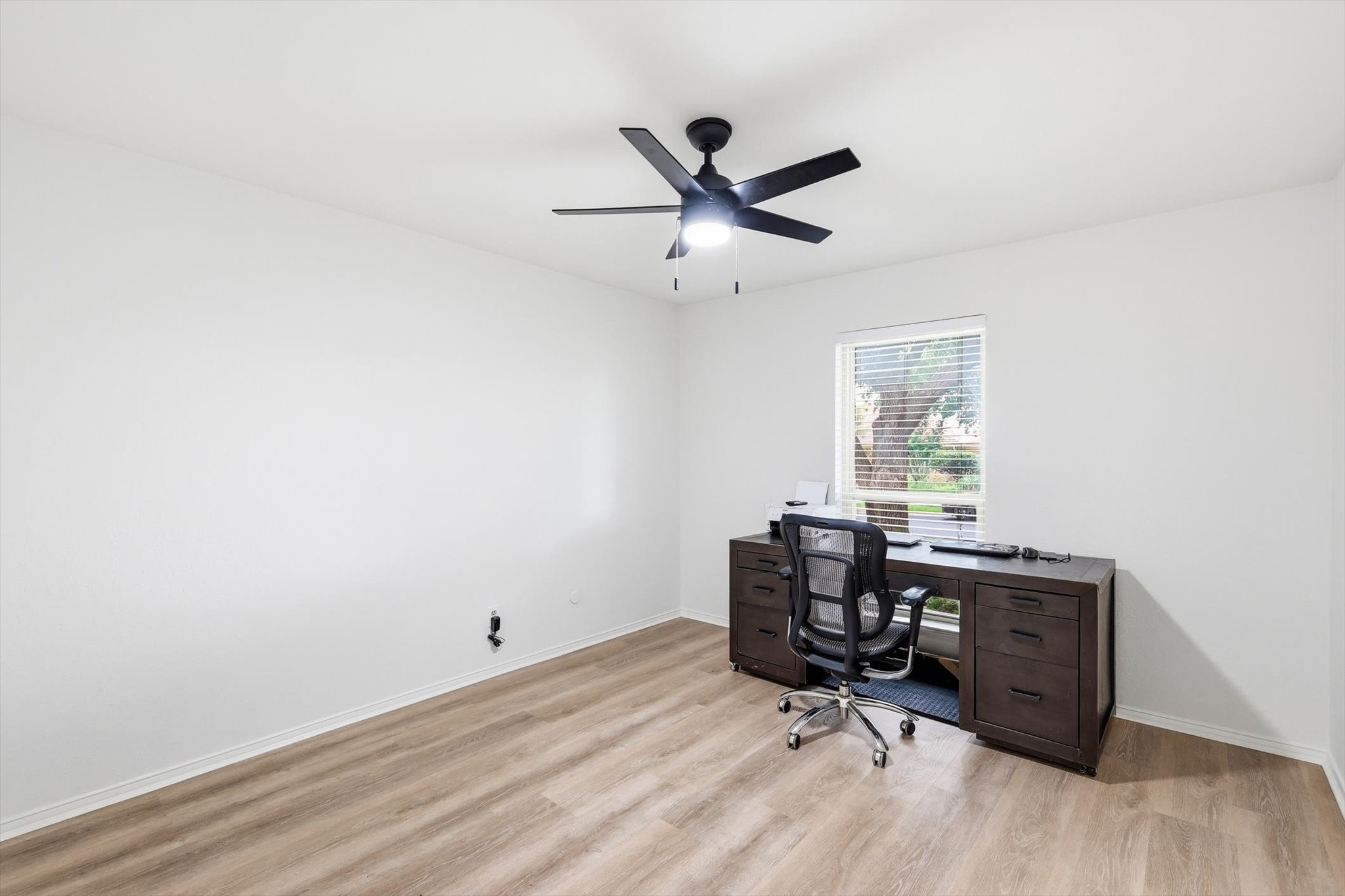413 Blue Jay Court Bedford TX 76021